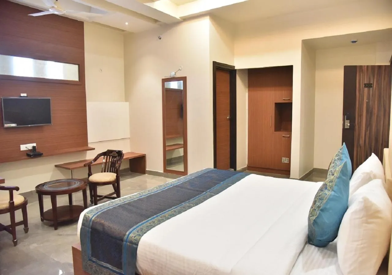 Bedroom, Bed in Hotel Rk Grand