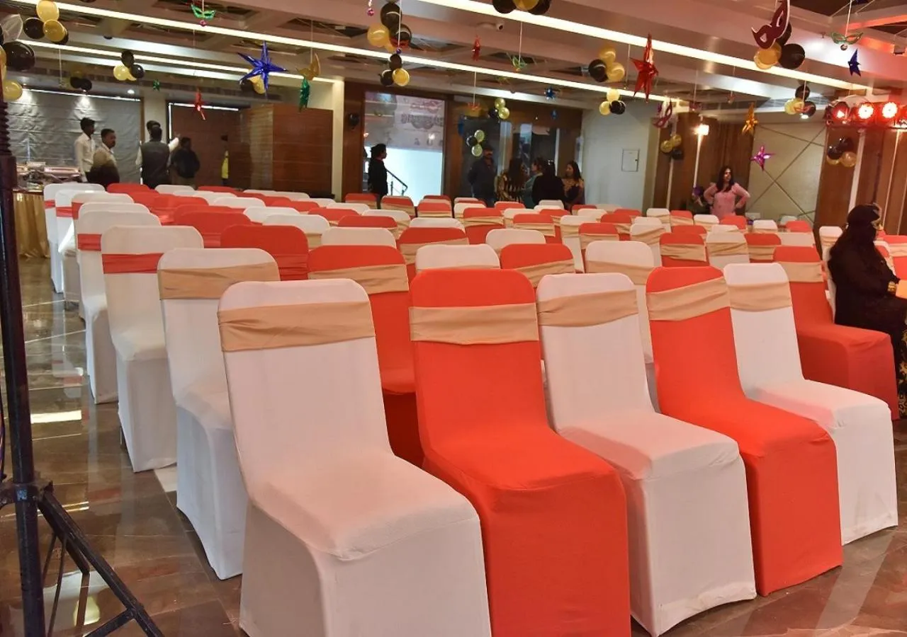 Banquet/Function facilities in Hotel Rk Grand