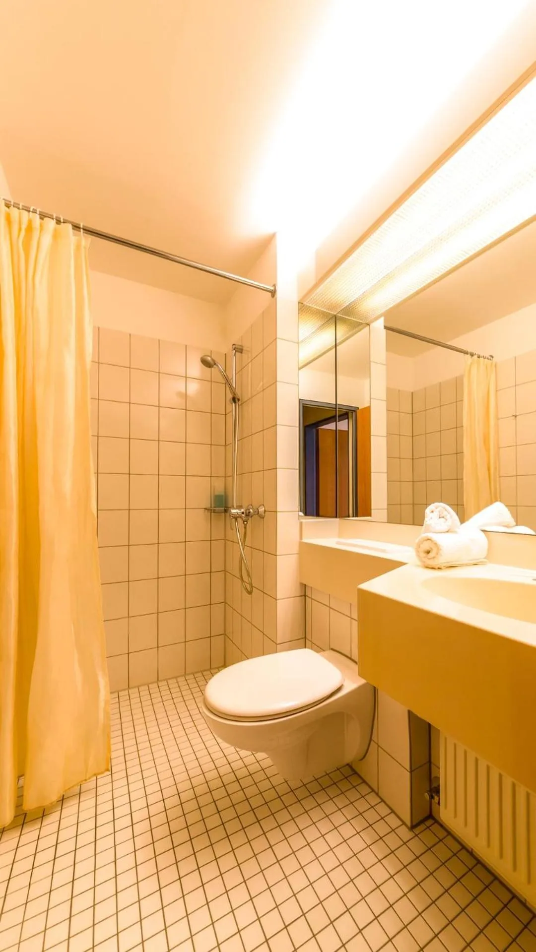 Photo of the whole room in Michels Gästehaus Meerzeit