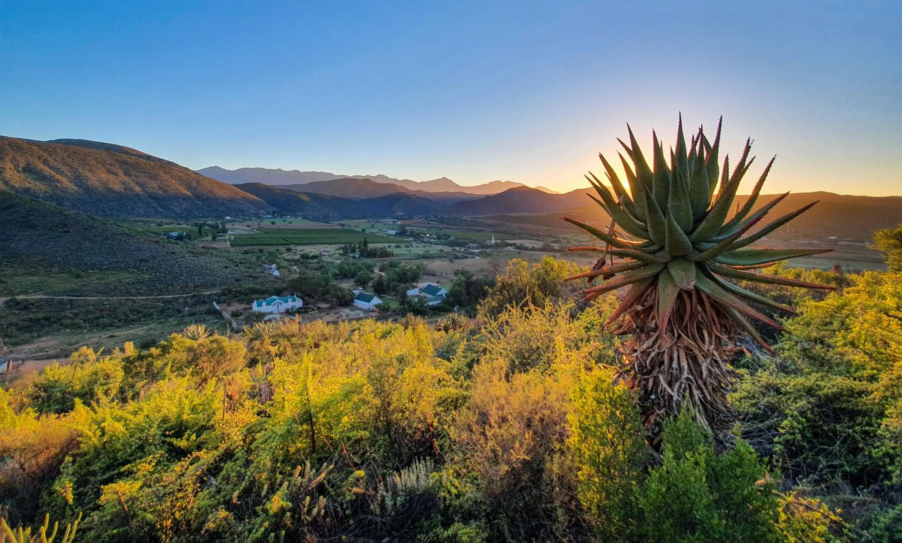 Mountain view in Berluda Farmhouse and Cottages