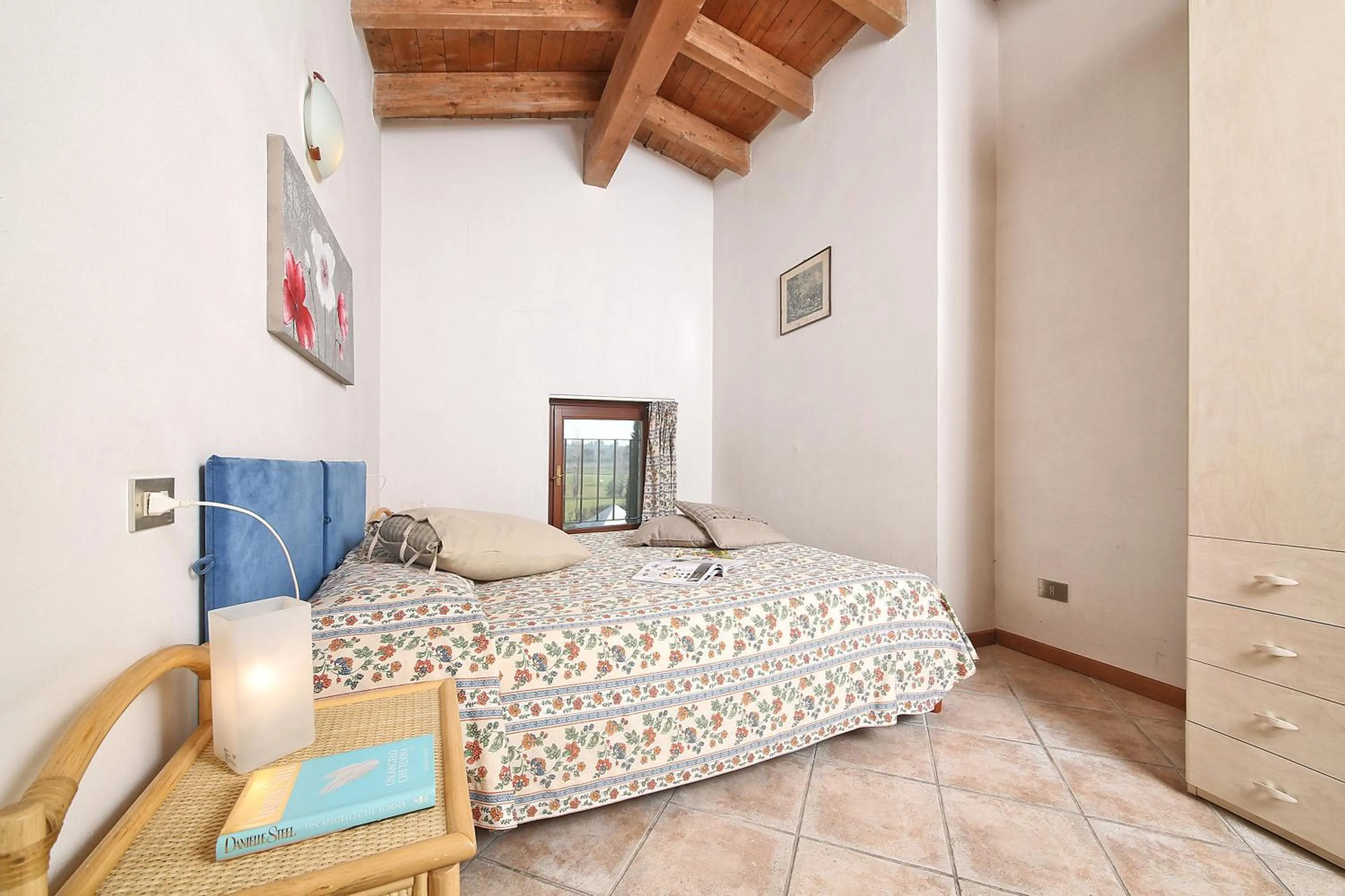 Bedroom, Bed in Il Colombaro