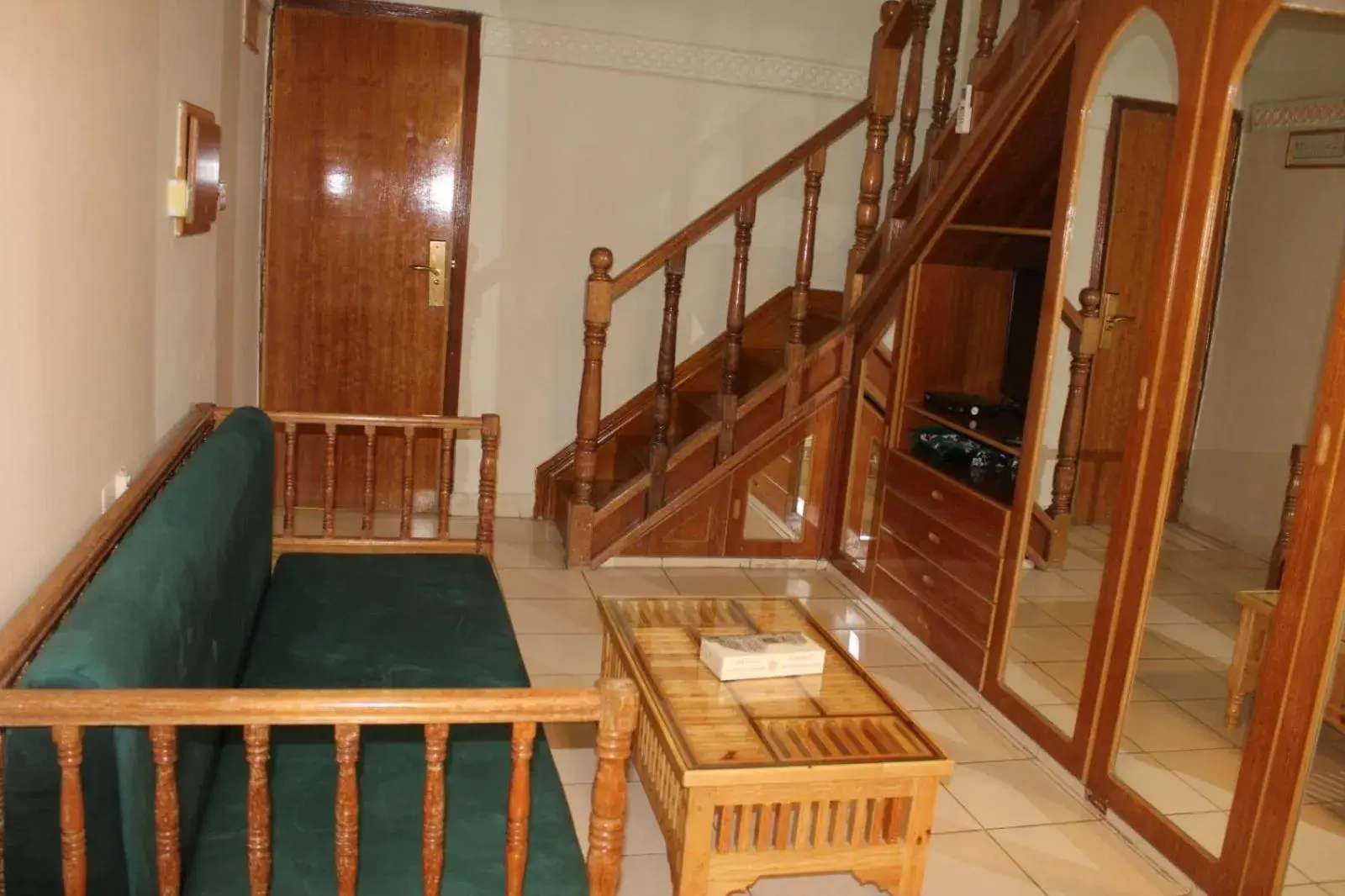 Studio Apartment in Kuwait Palace Hotel Studio Apartment in Kuwait Palace Hotel