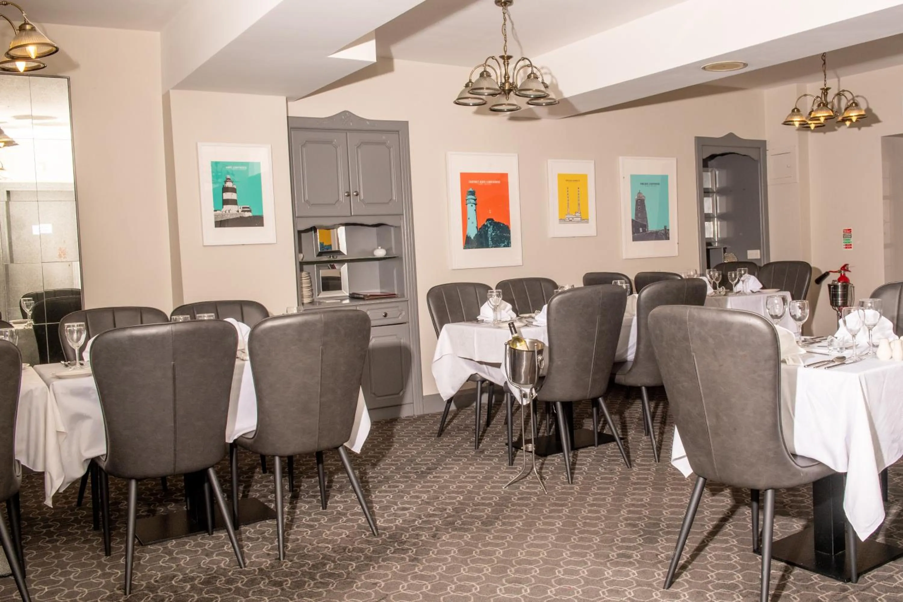 Restaurant/places to eat in Óstán Loch Altan