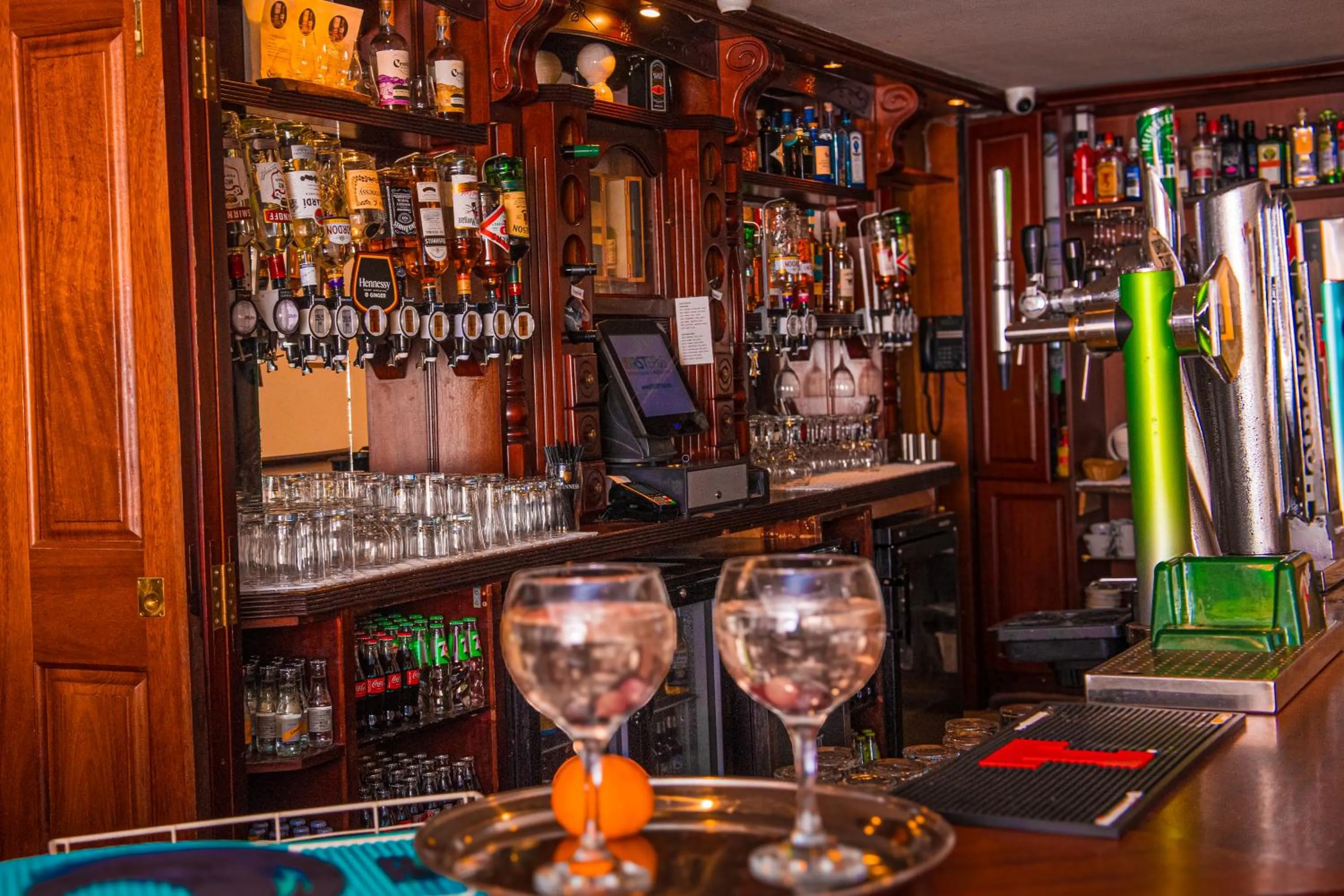 Lounge or bar in Óstán Loch Altan