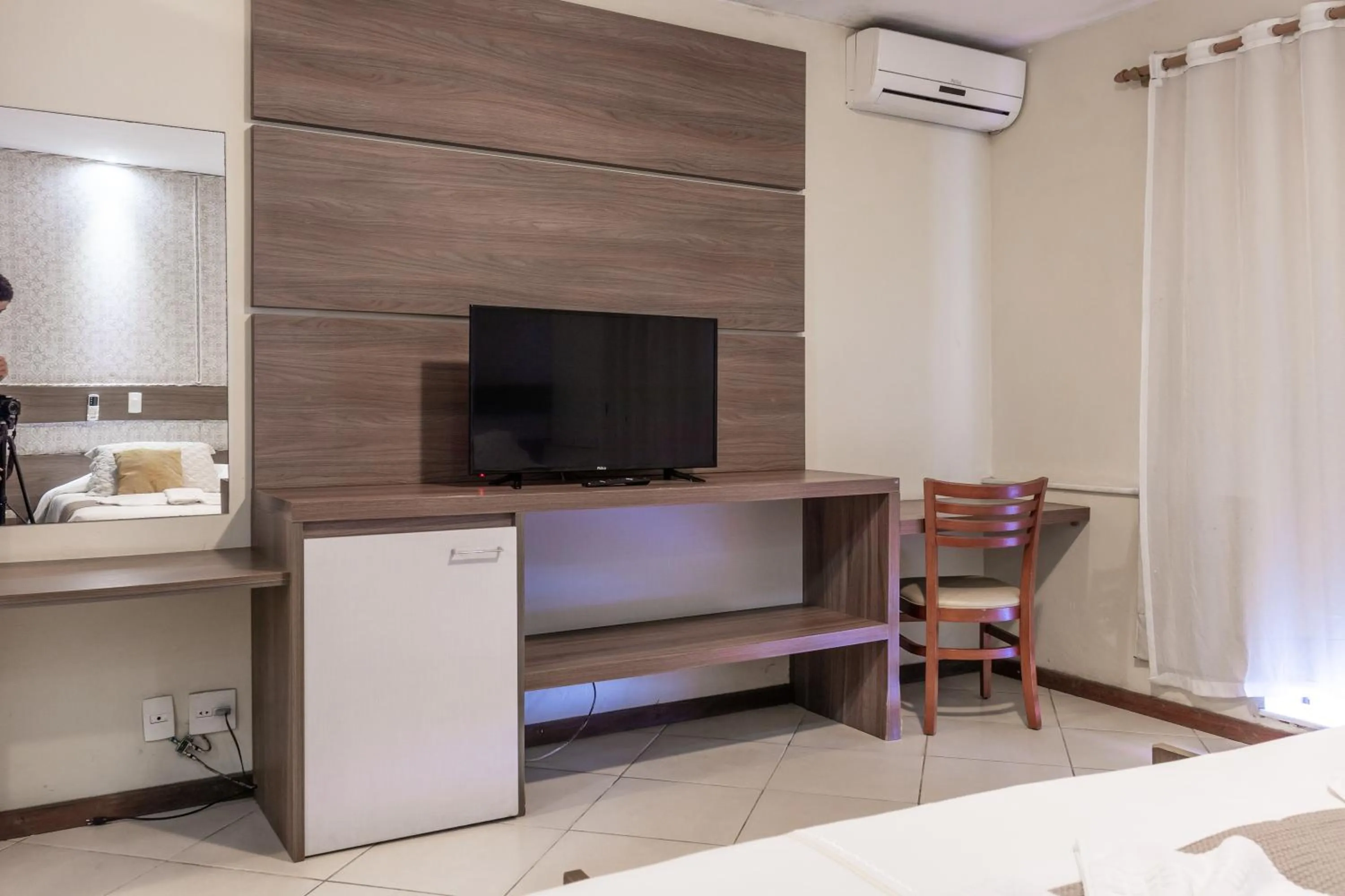 TV and multimedia in Hotel Bel Air