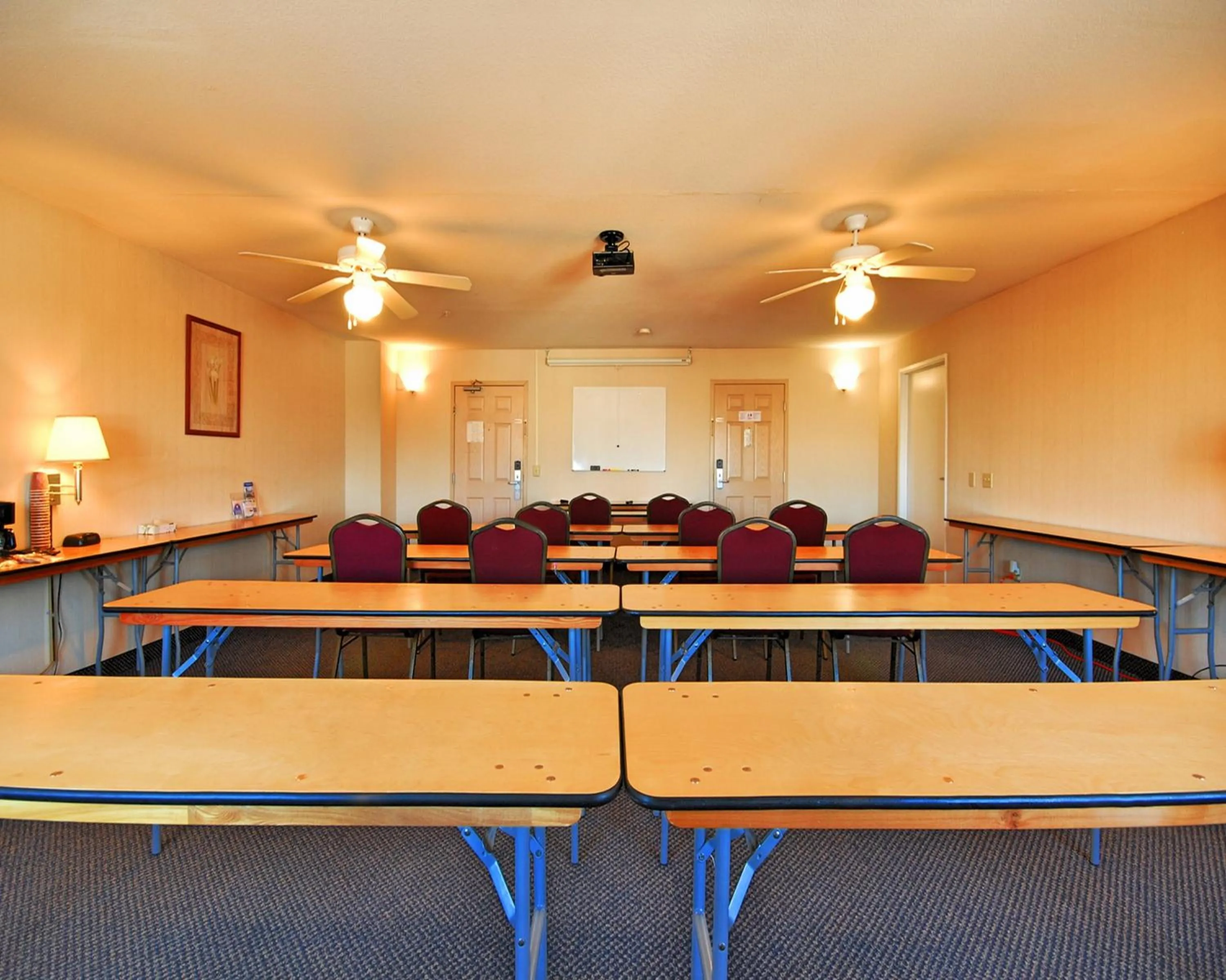 Business facilities in Americas Best Value Inn Westmorland