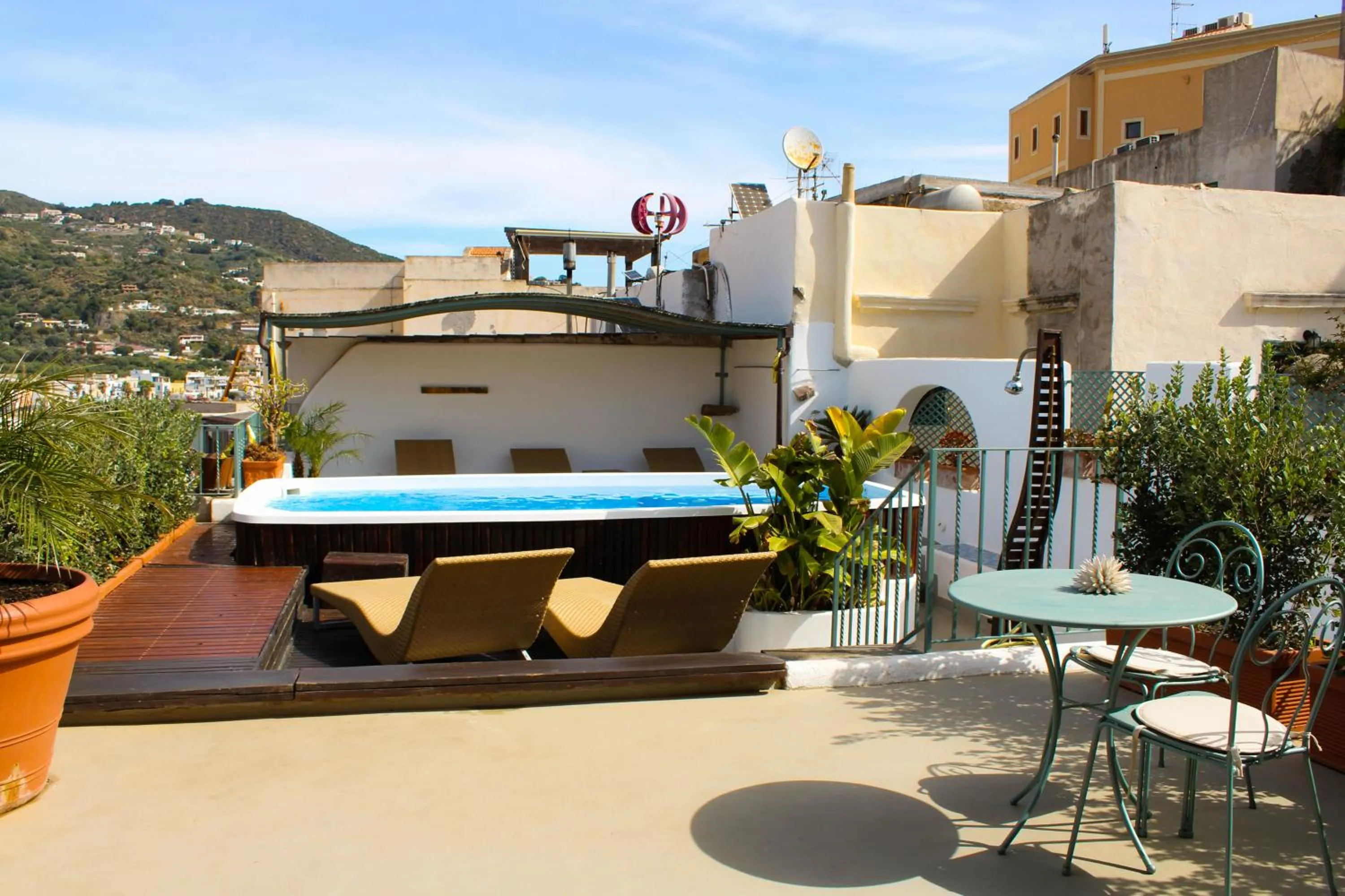 Hot Tub in Residence Acanto