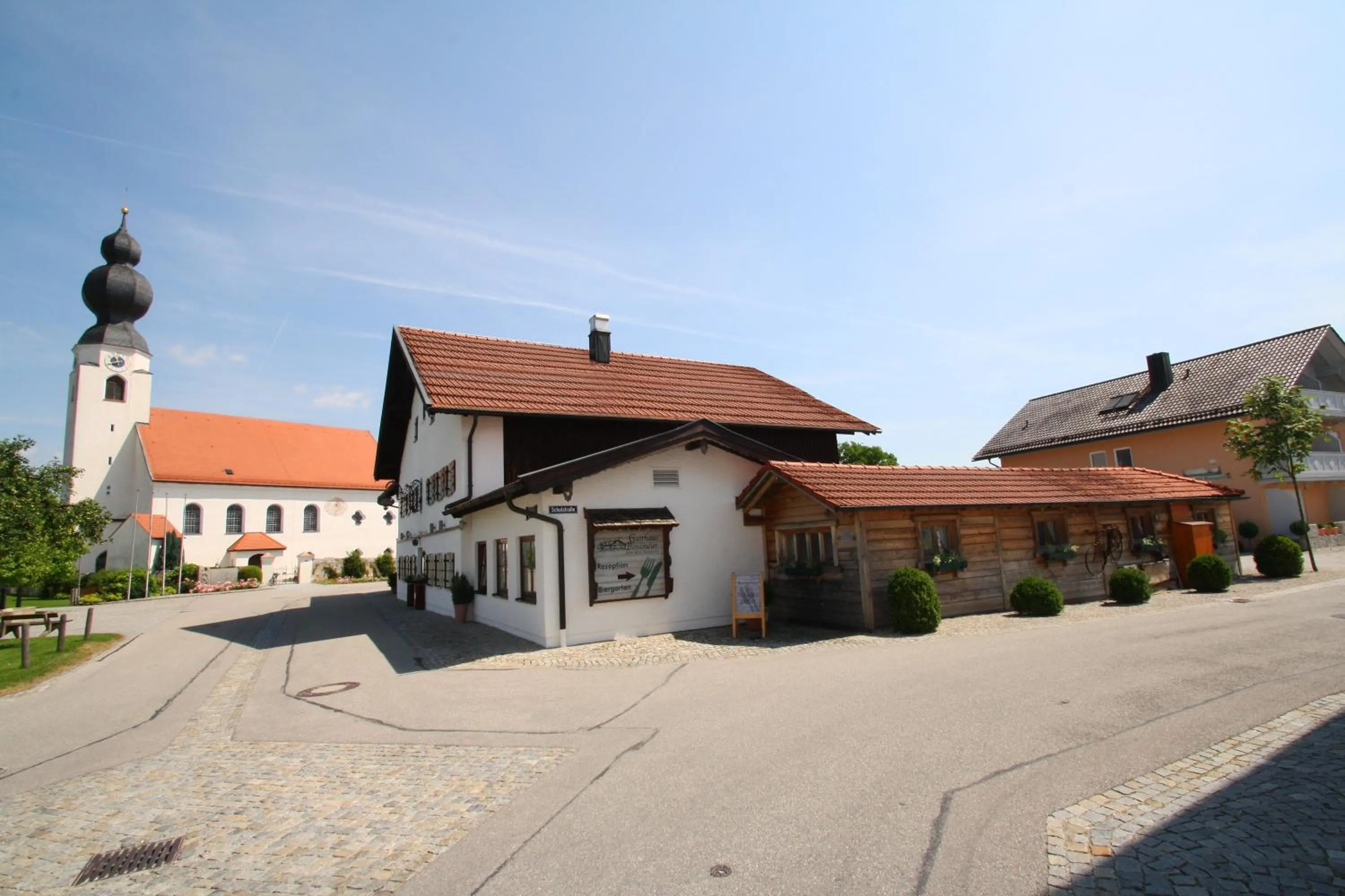 Property building in Hotel-Restaurant Gasthaus Bonimeier