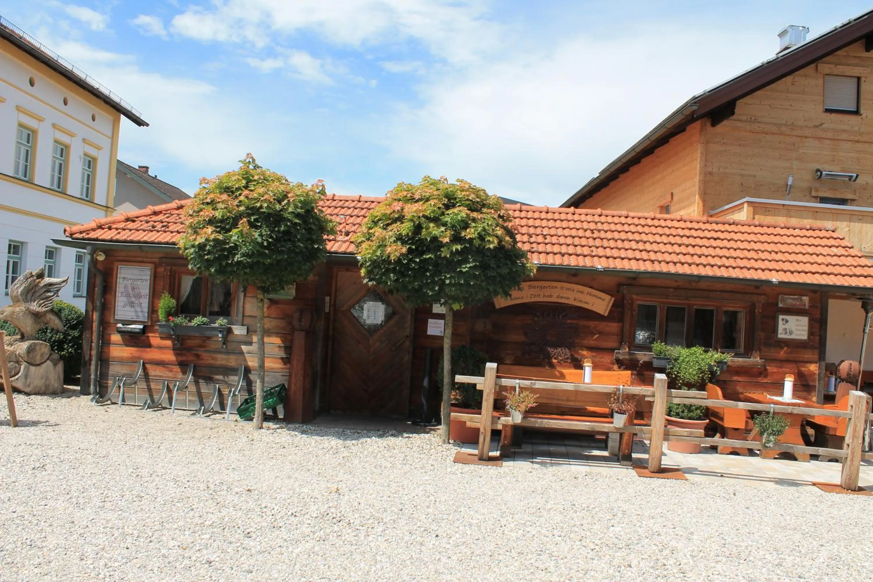 Property building in Hotel-Restaurant Gasthaus Bonimeier