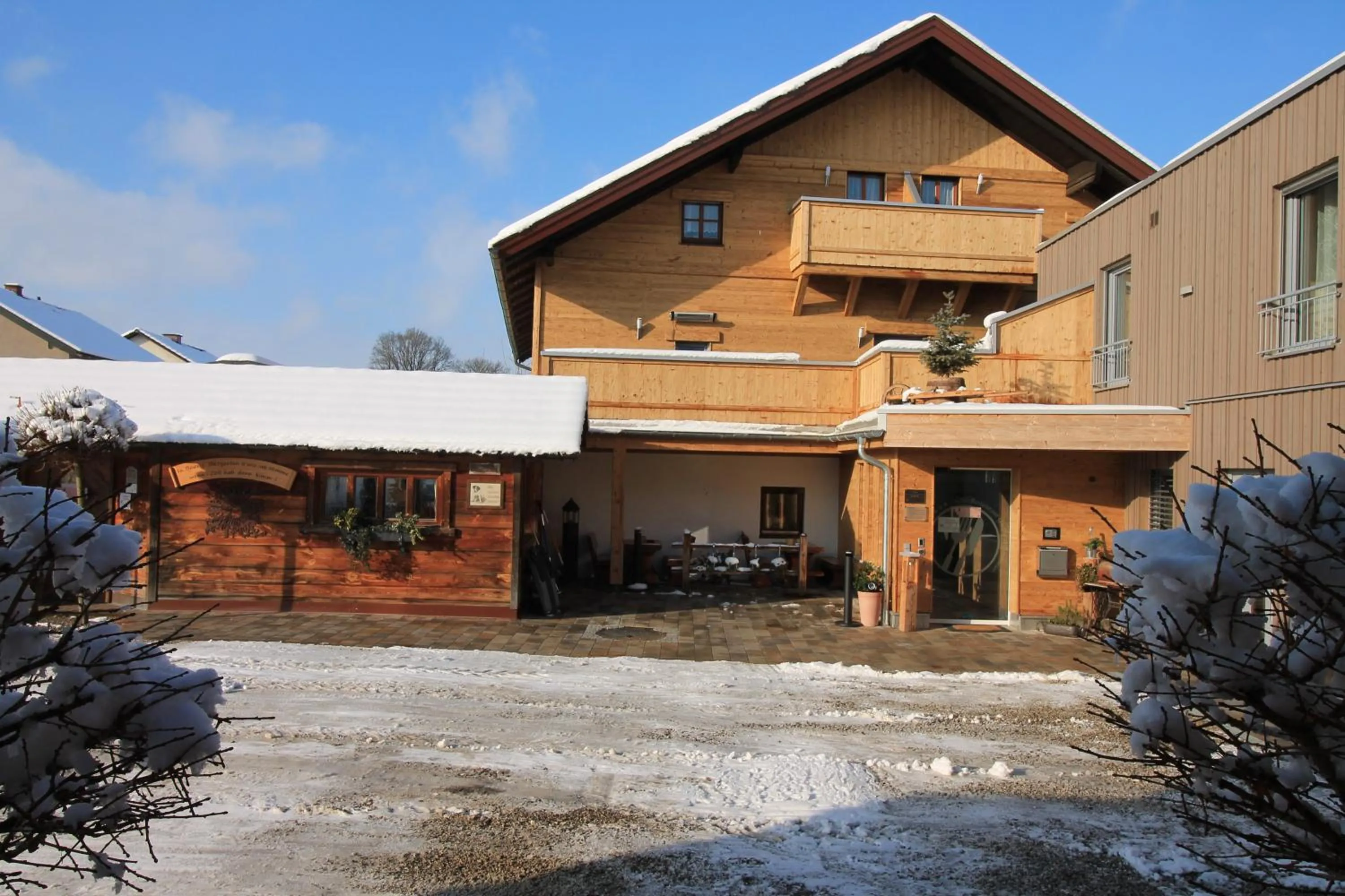 Property building in Hotel-Restaurant Gasthaus Bonimeier