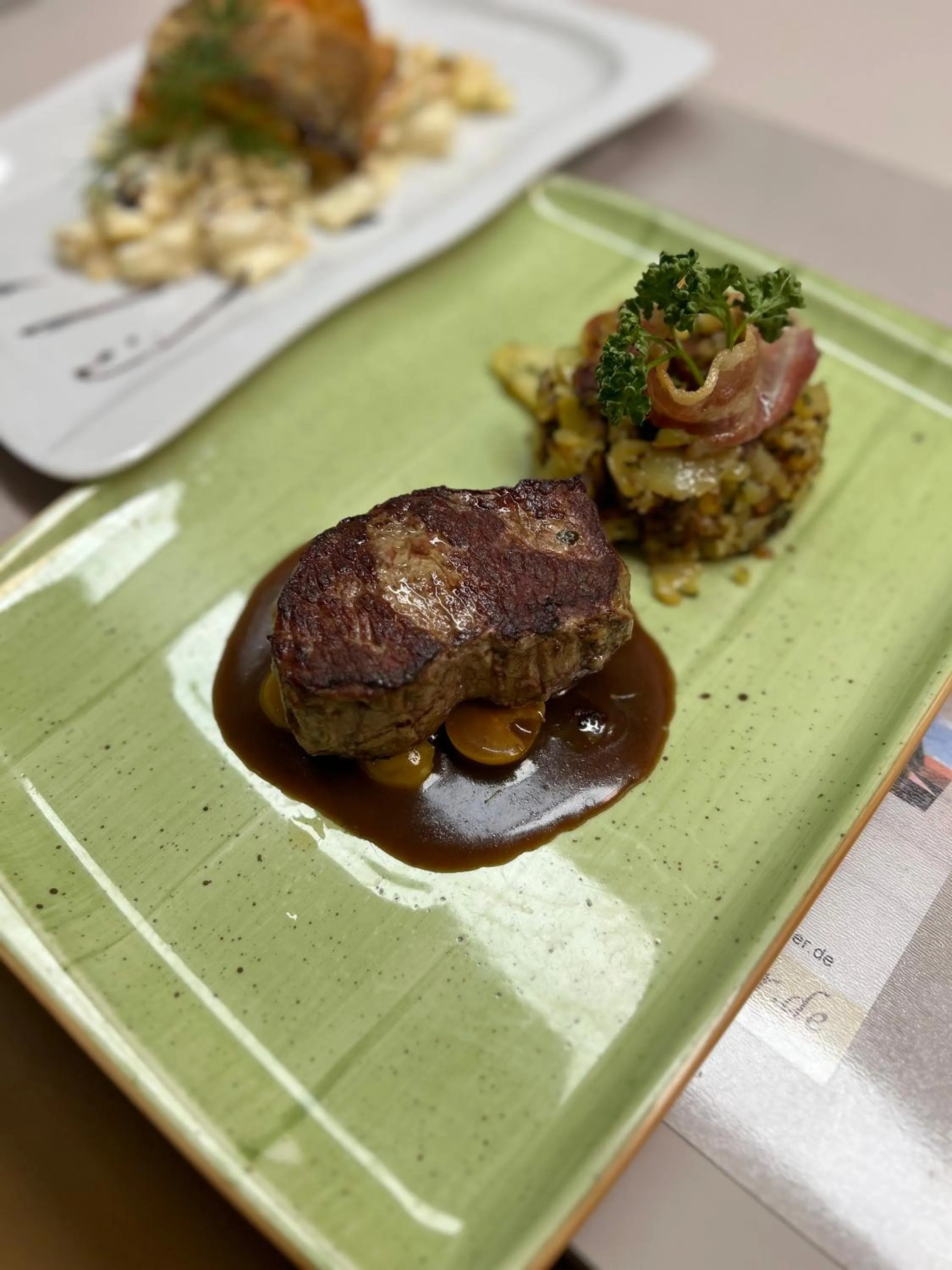 Food and drinks in Hotel-Restaurant Gasthaus Bonimeier