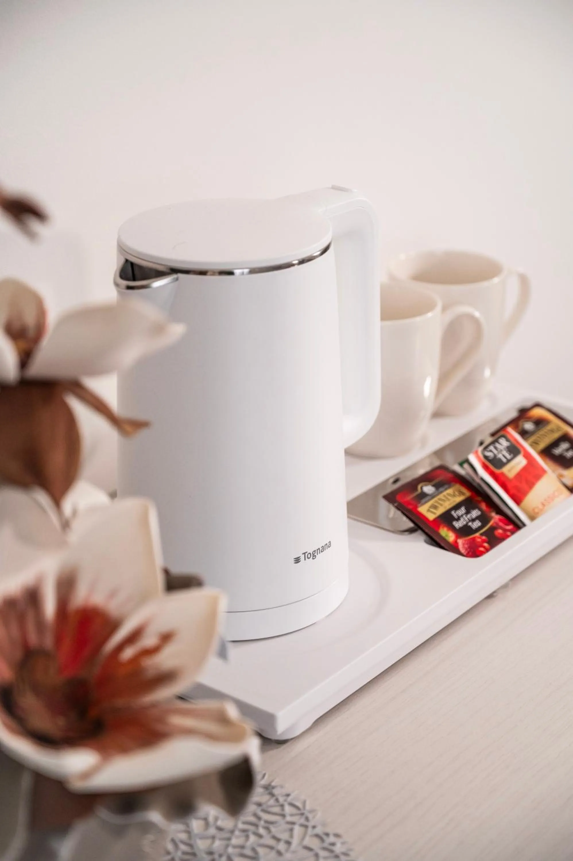 Coffee/tea facilities in B&B PLAZA