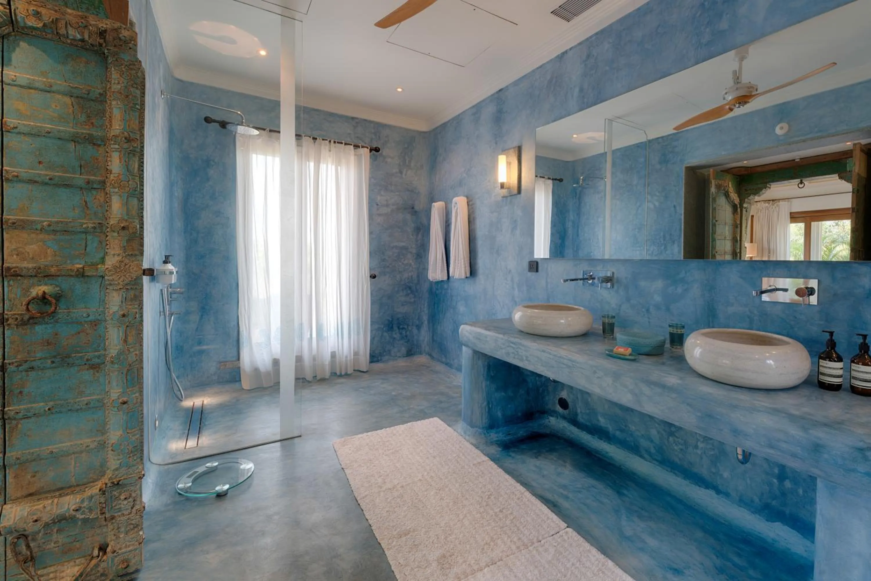 Bathroom in Kahani Paradise