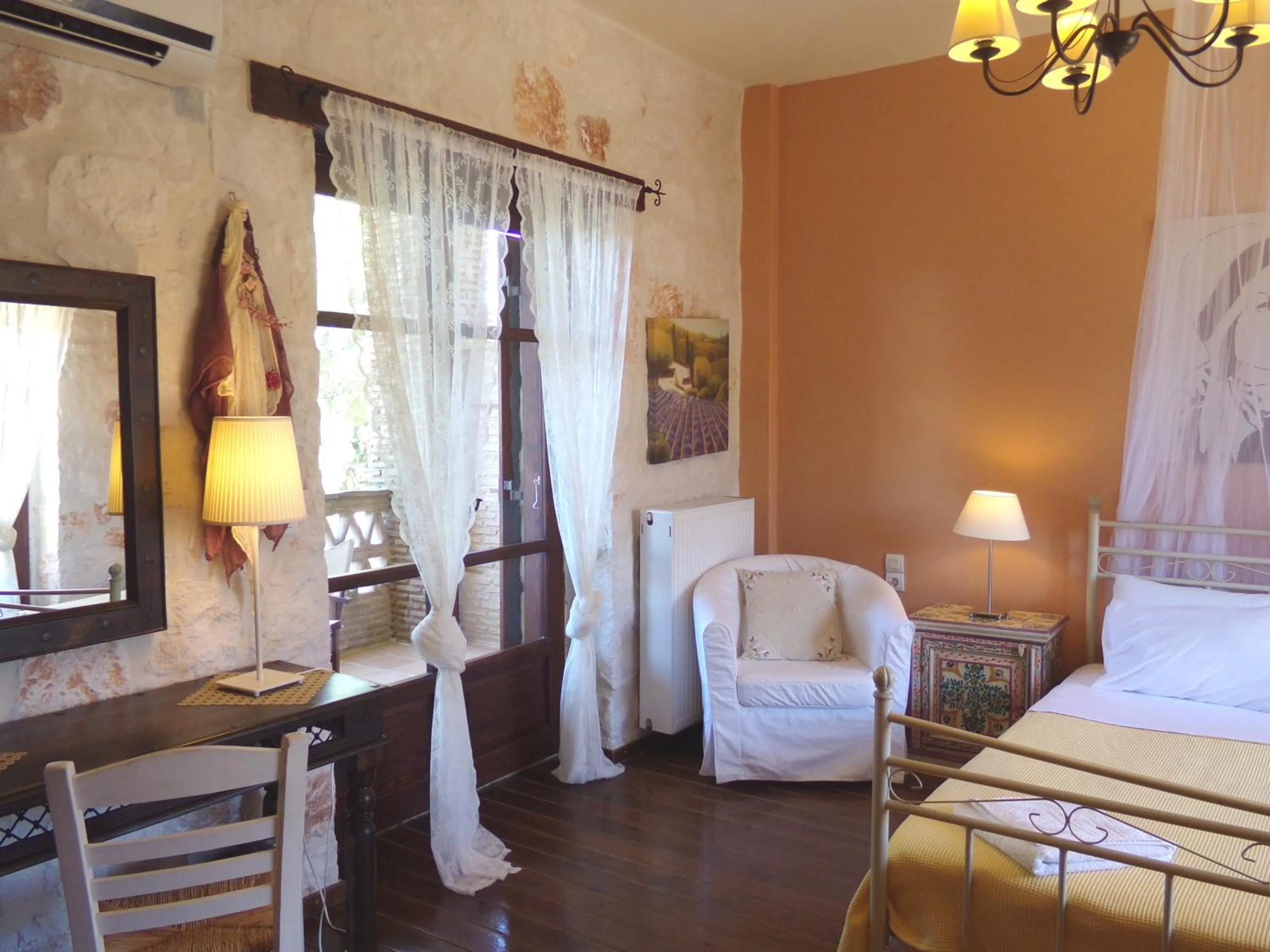 Day, Bed in Alegria Villas Complex