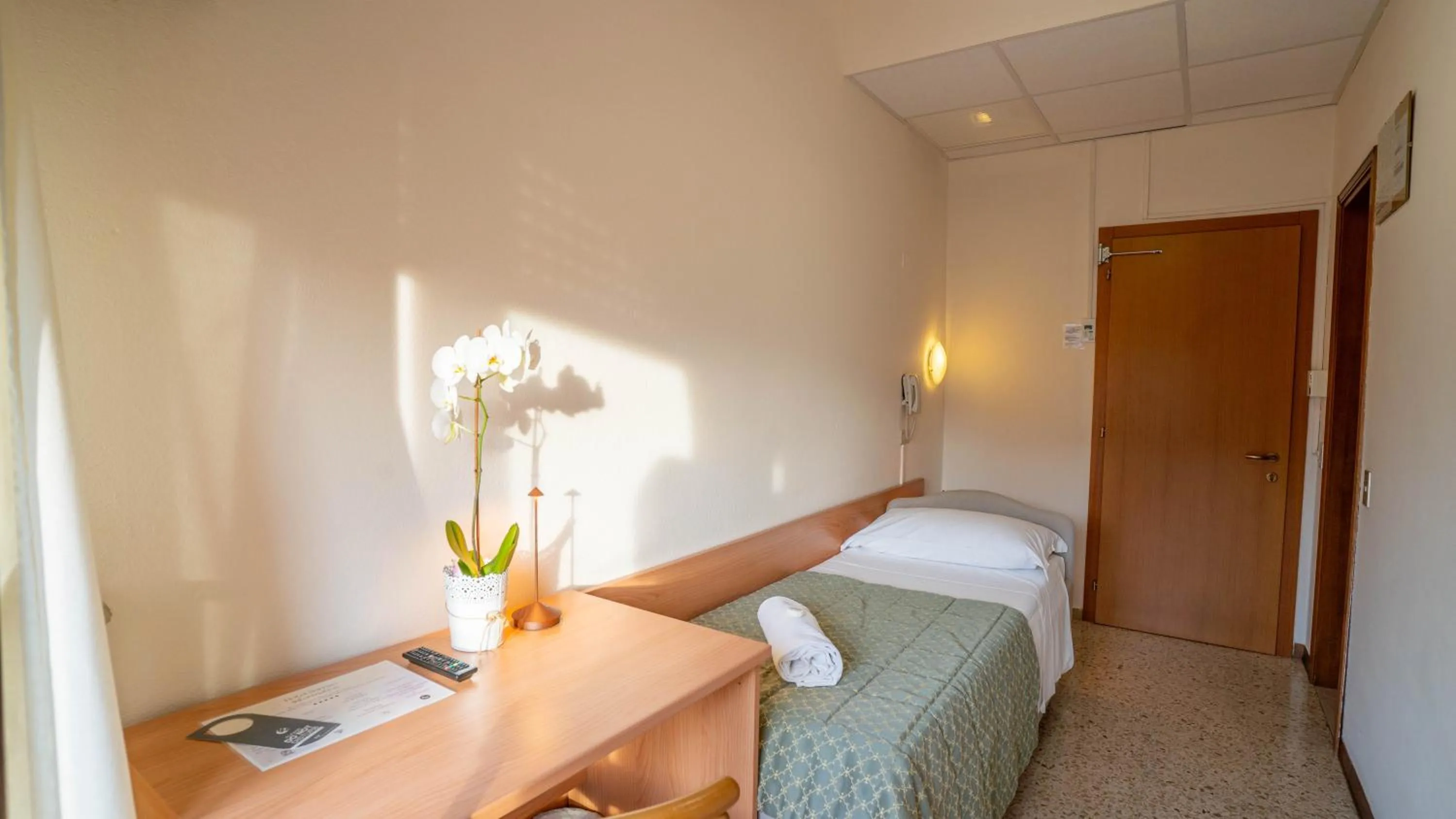 Bed in Hotel Sorriso