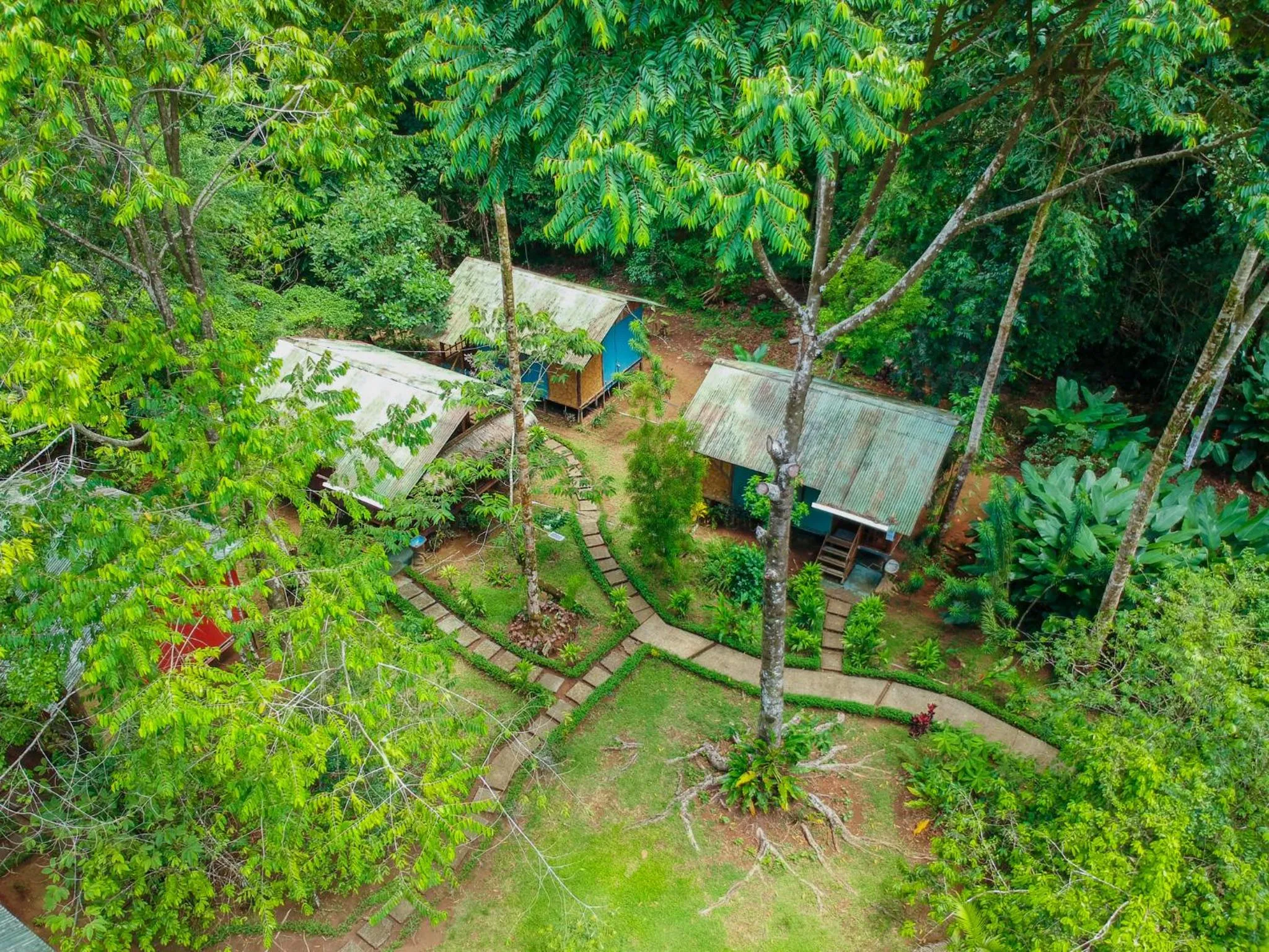 Hidden Paradise Lodge