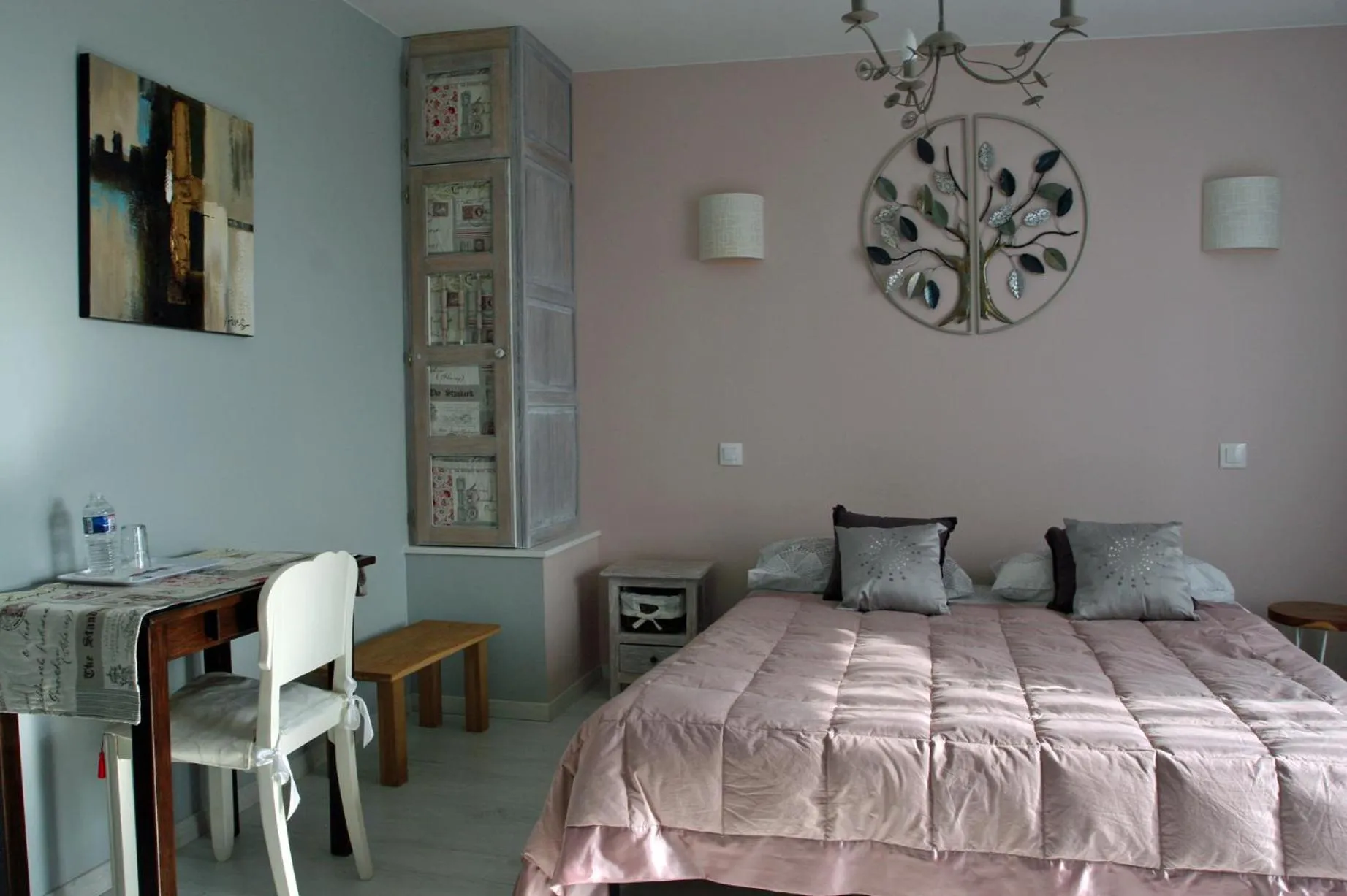 Photo of the whole room, Bed in Les 3 Vallées