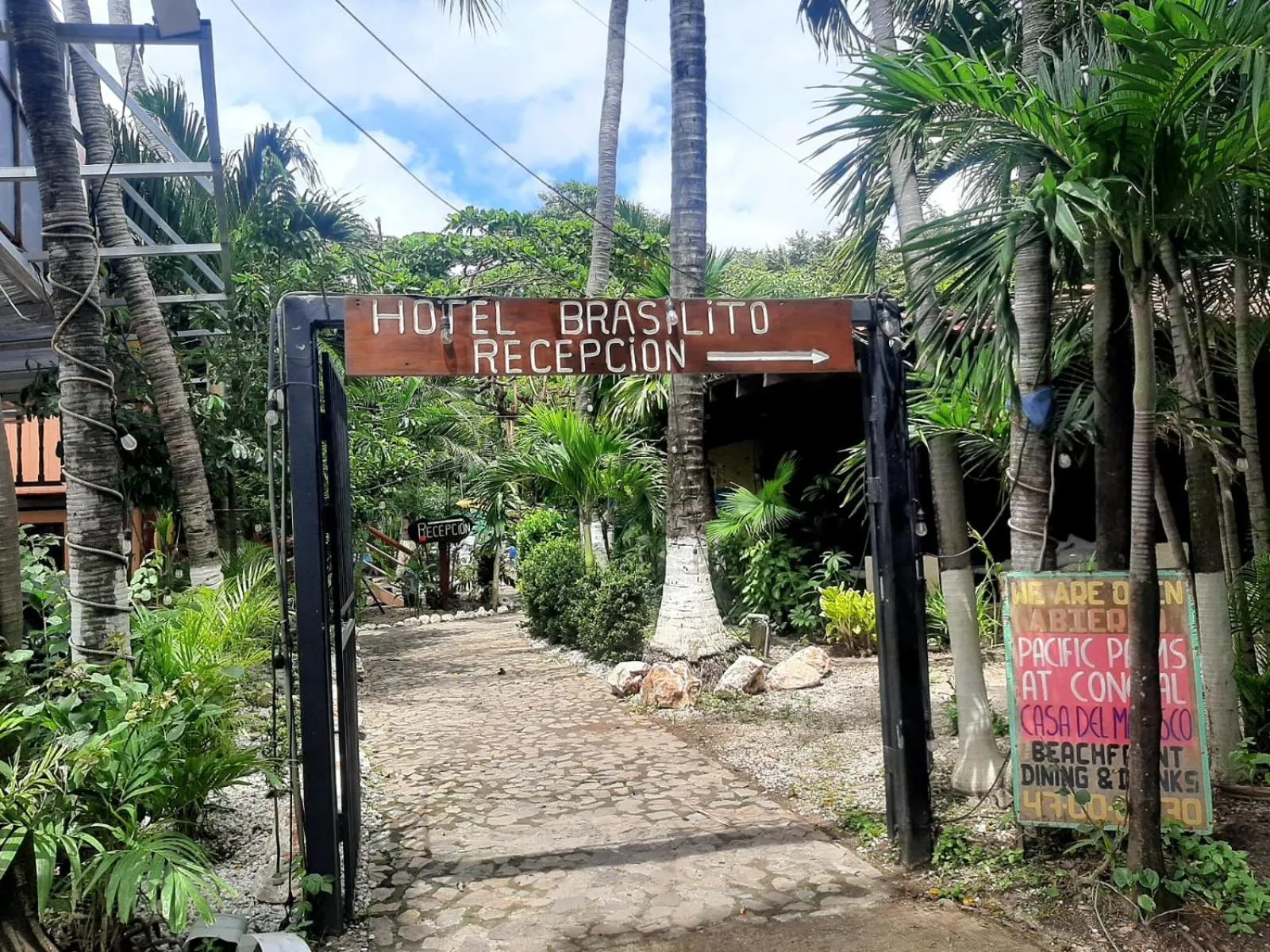 Facade/entrance in Hotel Brasilito