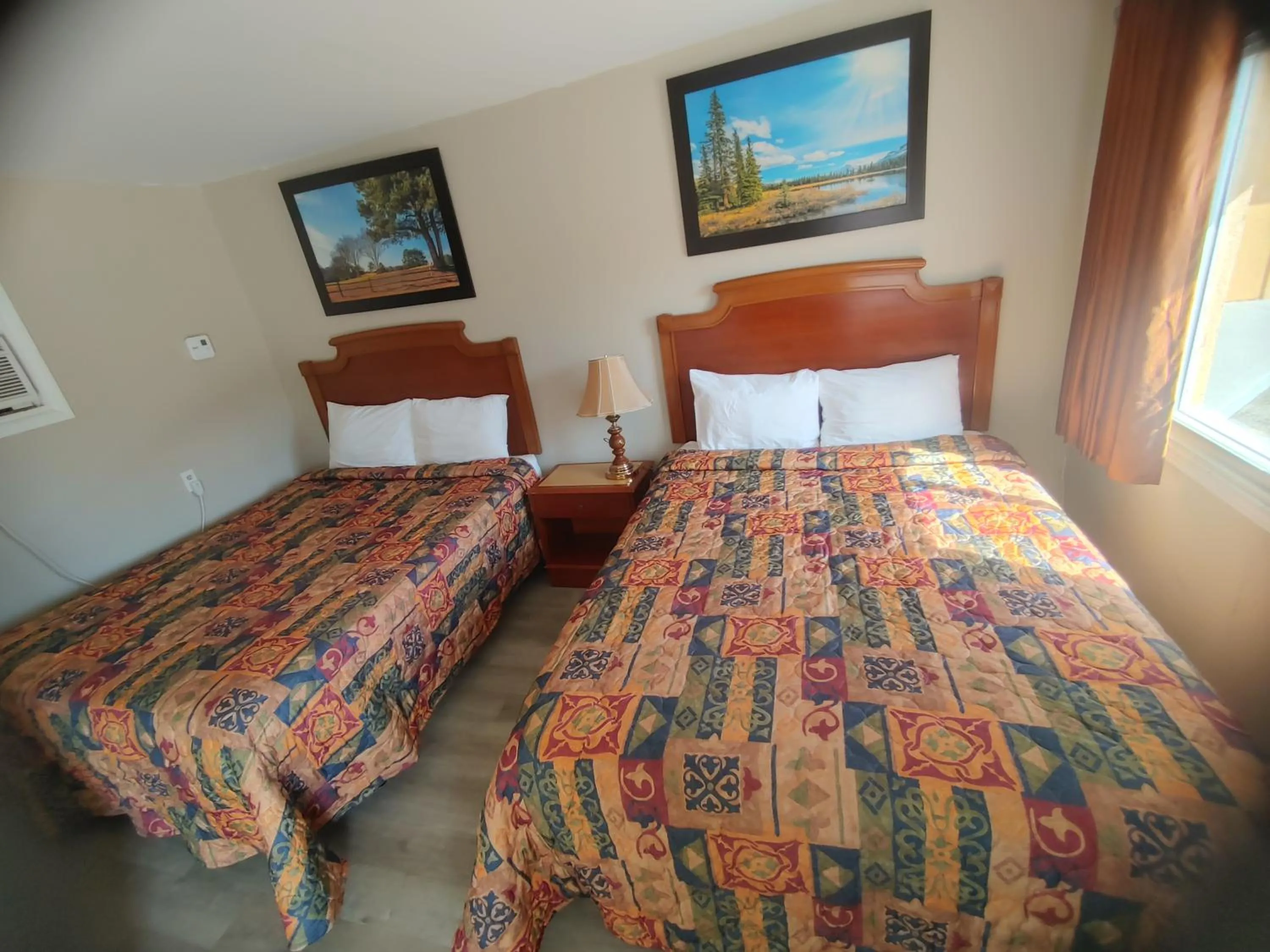 Bed in Relax Inn-Collingwood