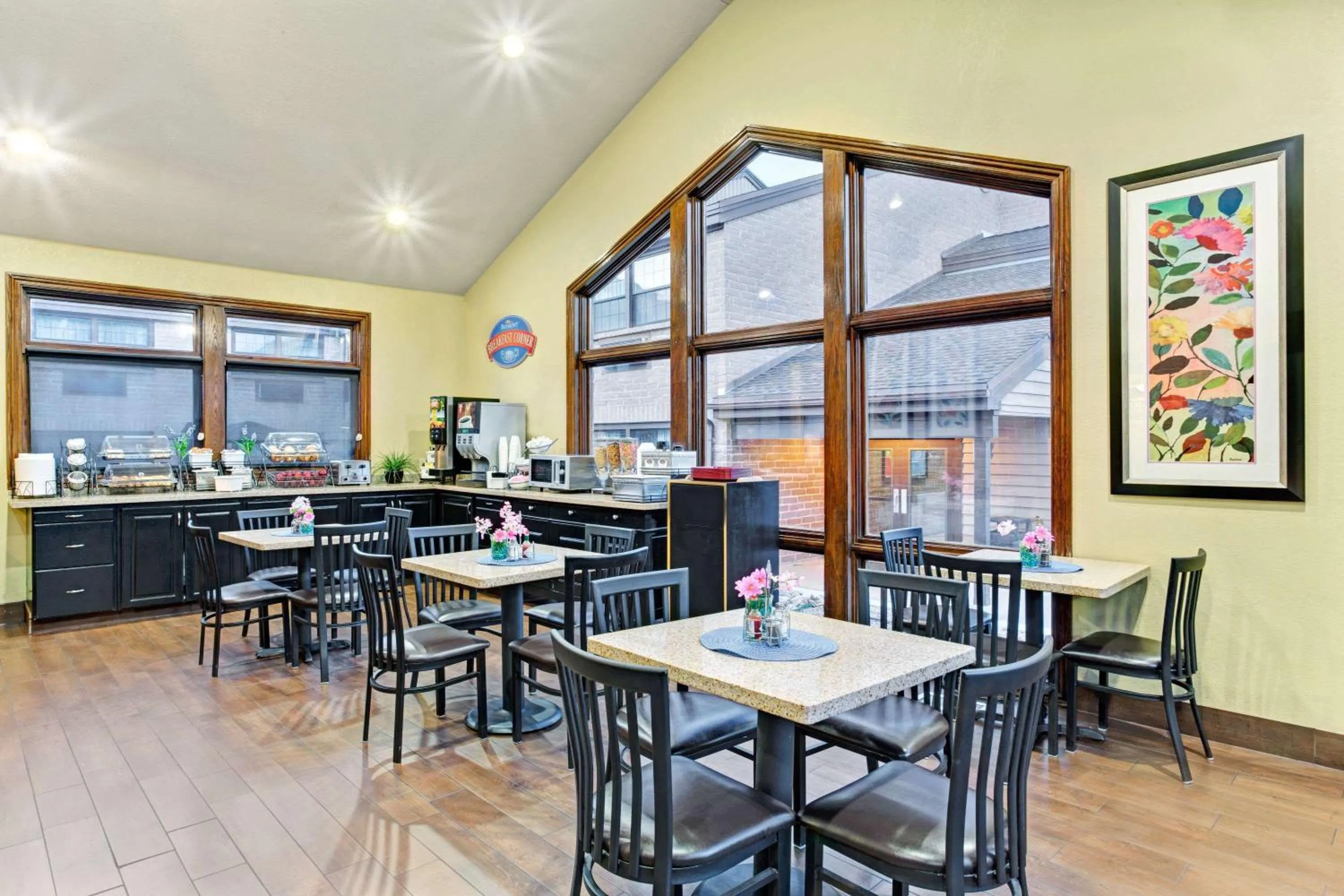 Restaurant/places to eat in Provo River Inn