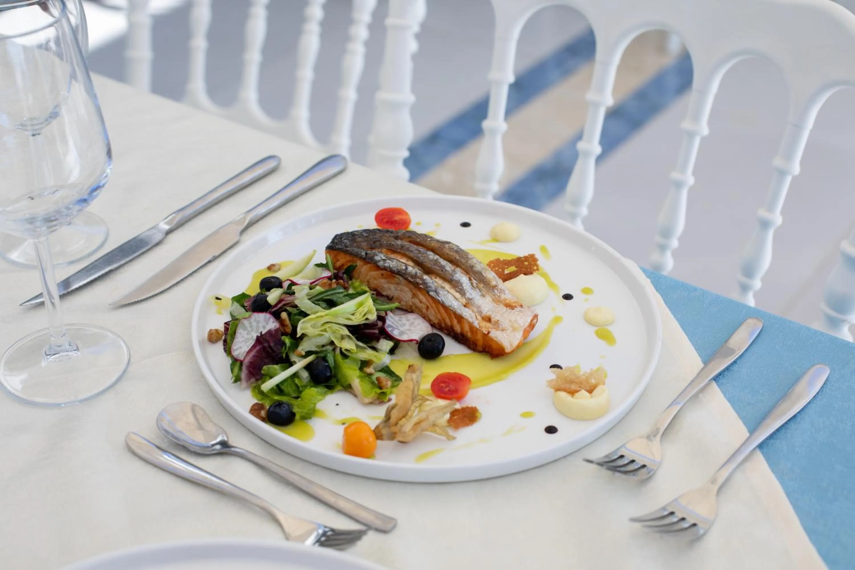 Food and drinks in Grand Blue Fafa Resort & SPA