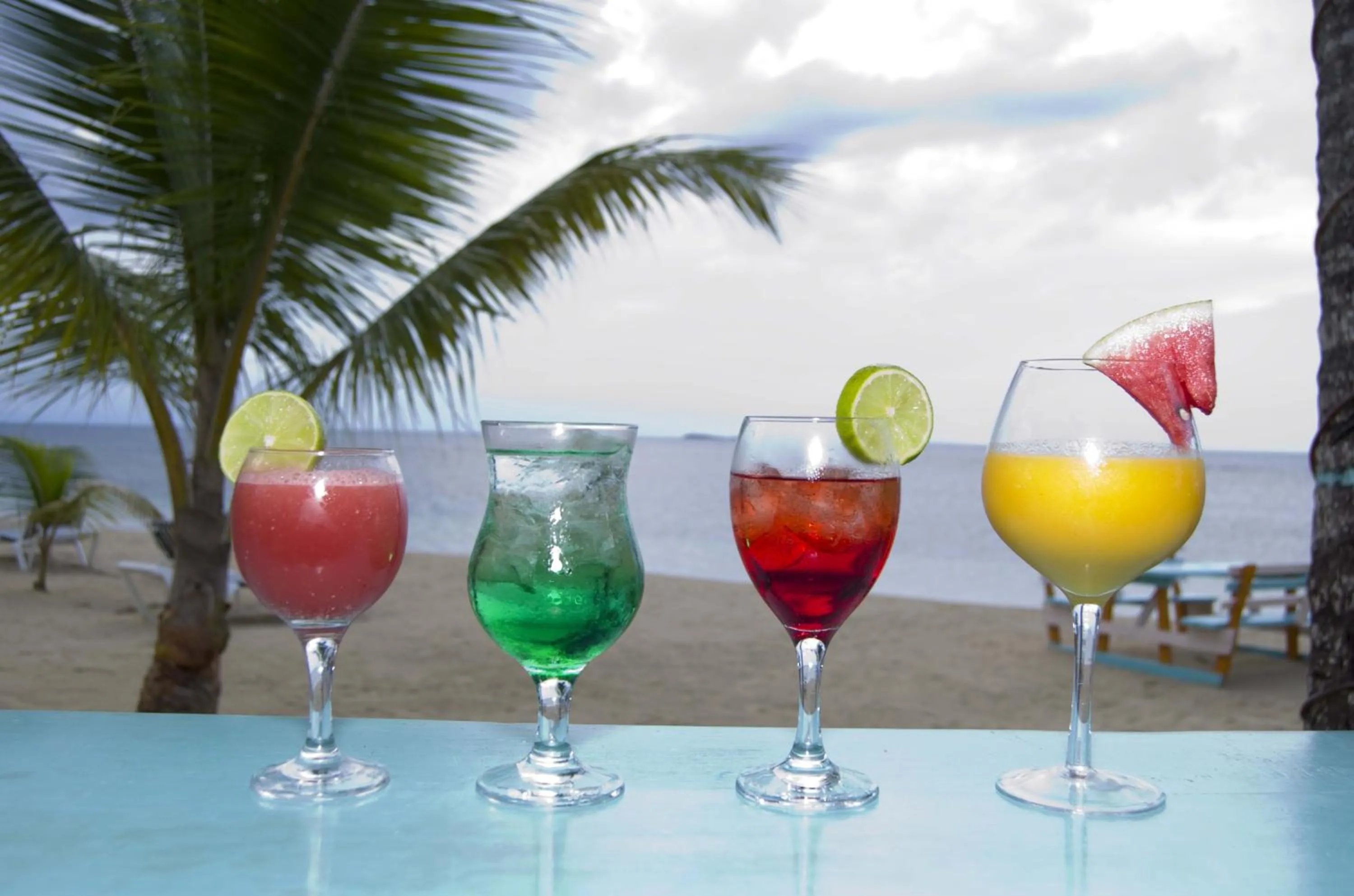 Restaurant/places to eat in Hotel Playa Colibri