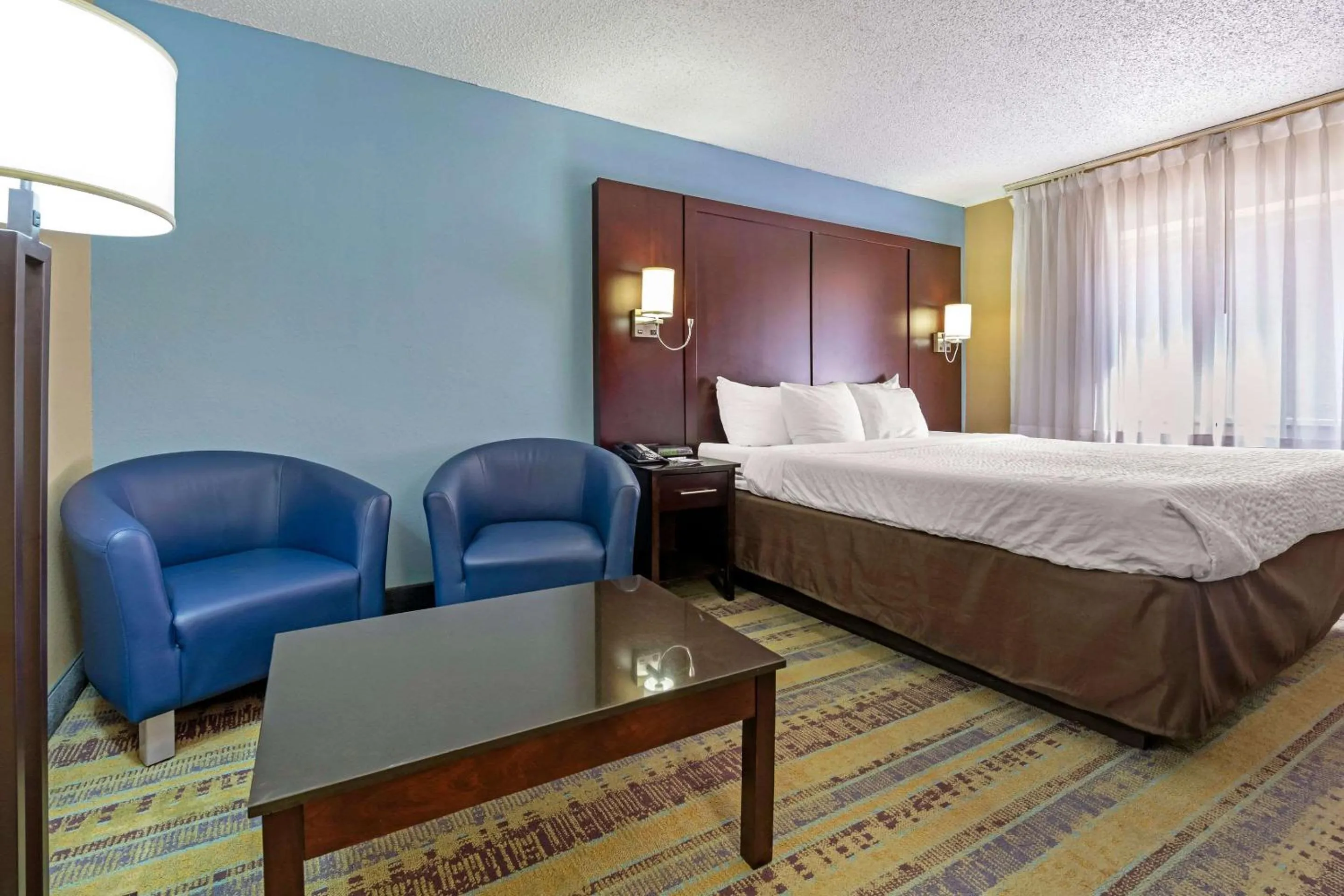 Photo of the whole room, Bed in Clarion Hotel Conference Center Lexington North