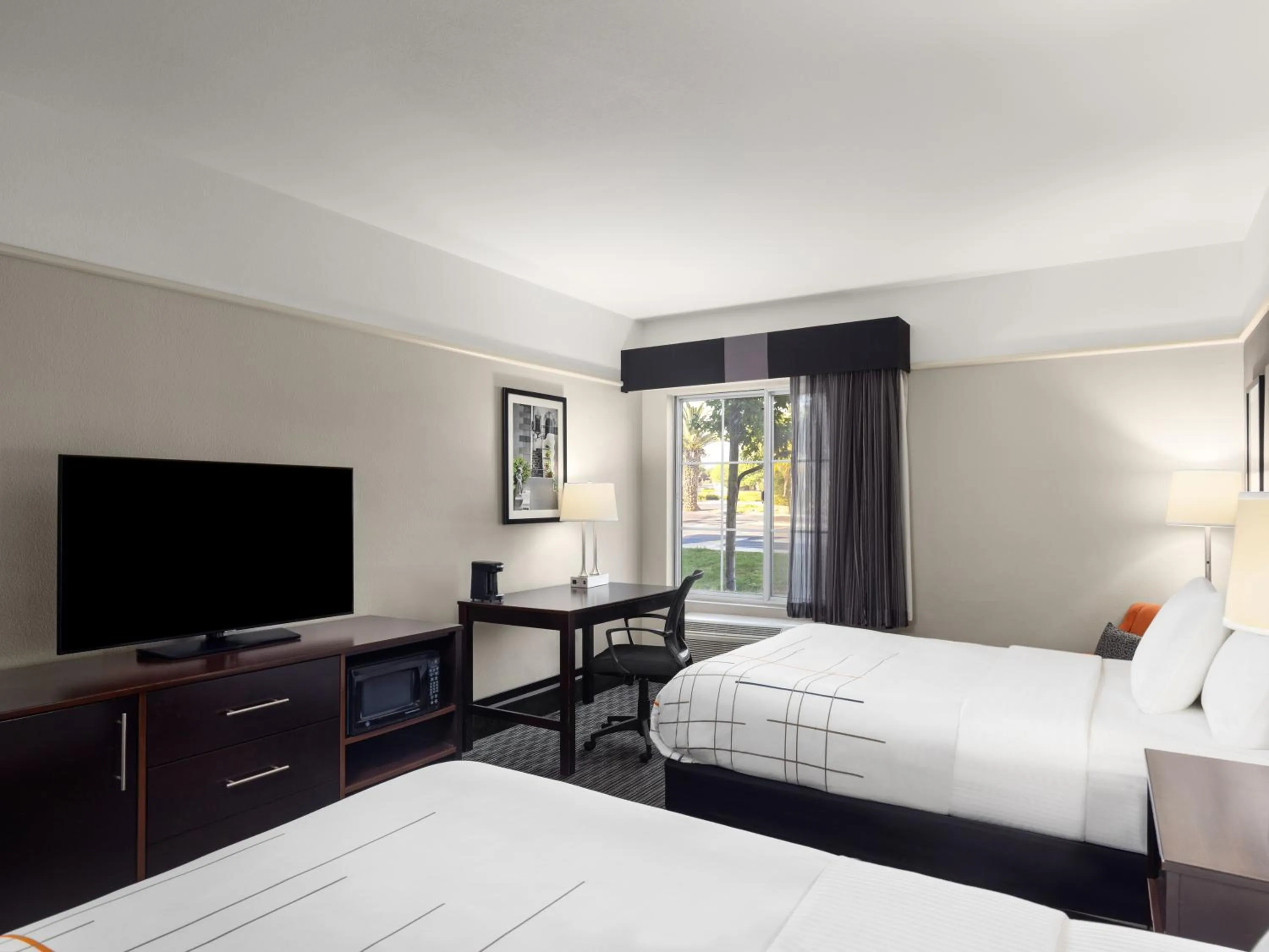 Bed in La Quinta by Wyndham Santa Clarita - Valencia