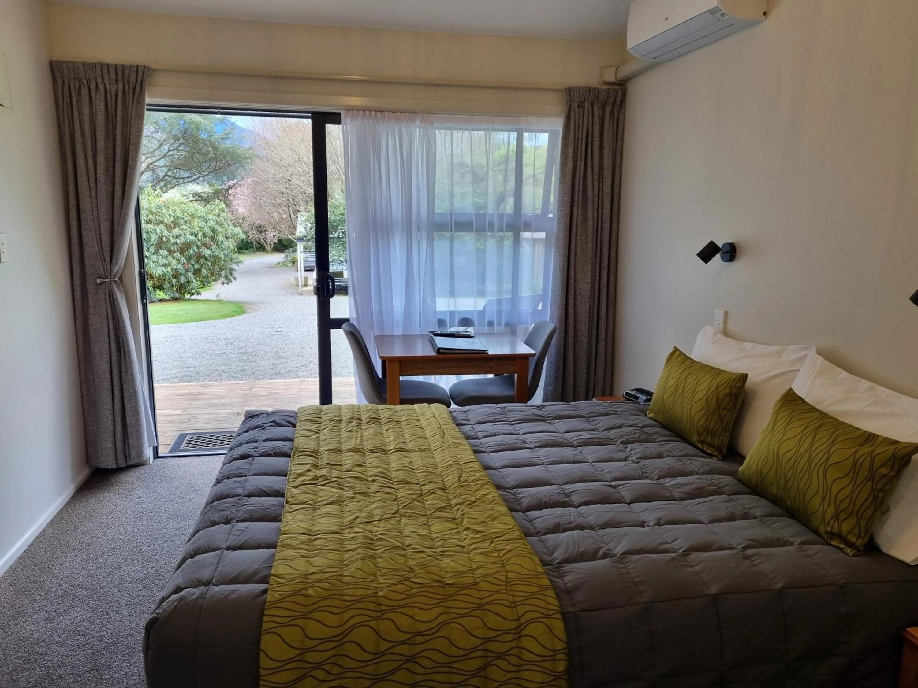 Bed in Havelock Garden Motel