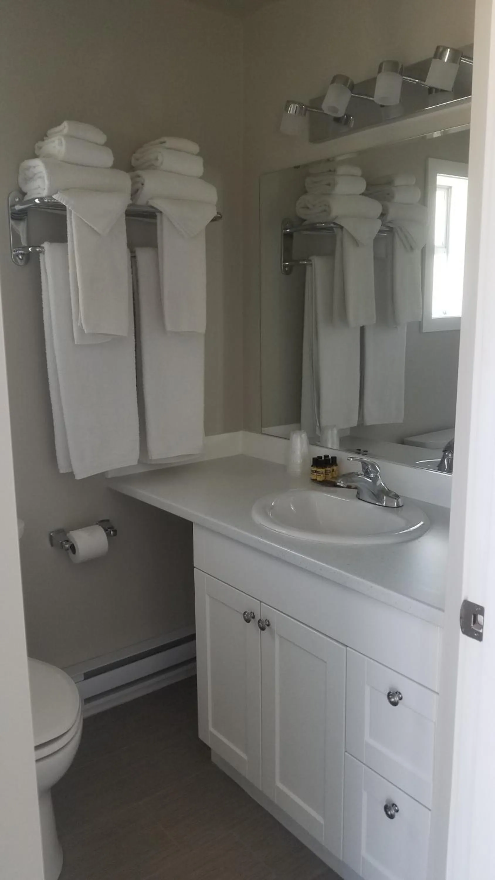 Bathroom in Sandy Beach Suites