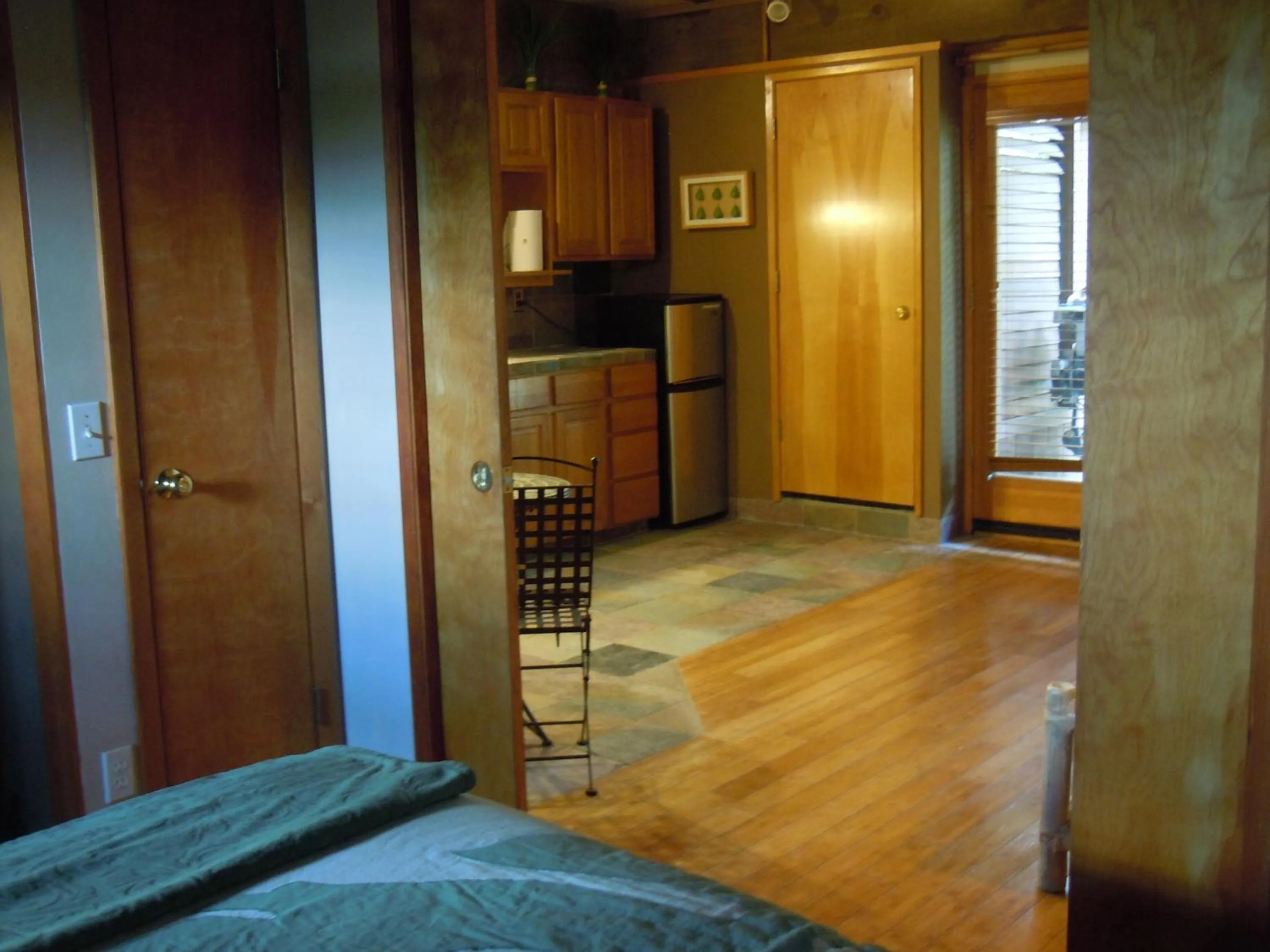 Decorative detail in Maui What a Wonderful World Bed & Breakfast