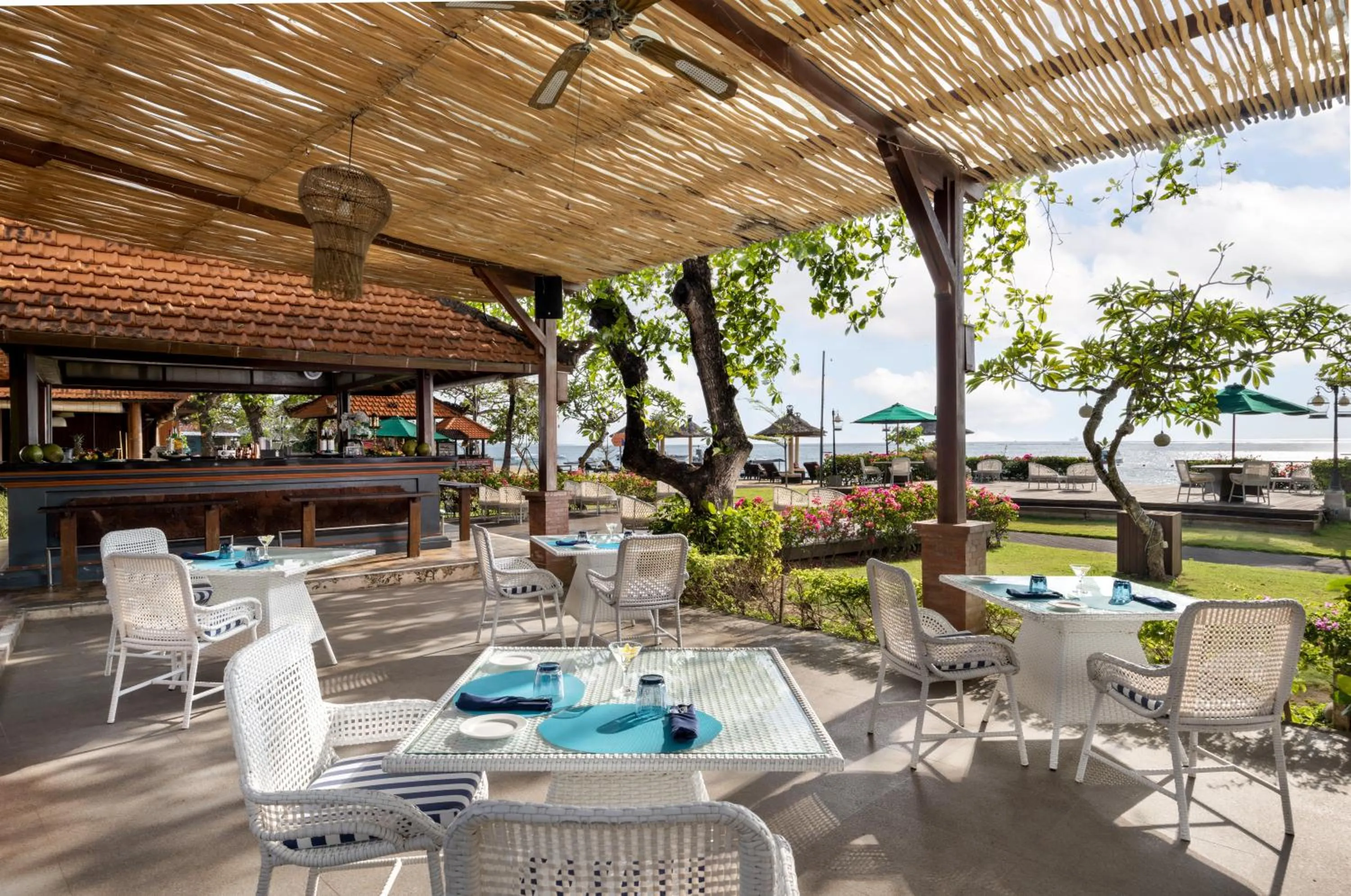 Restaurant/places to eat in Bali Tropic Resort & Spa - CHSE Certified