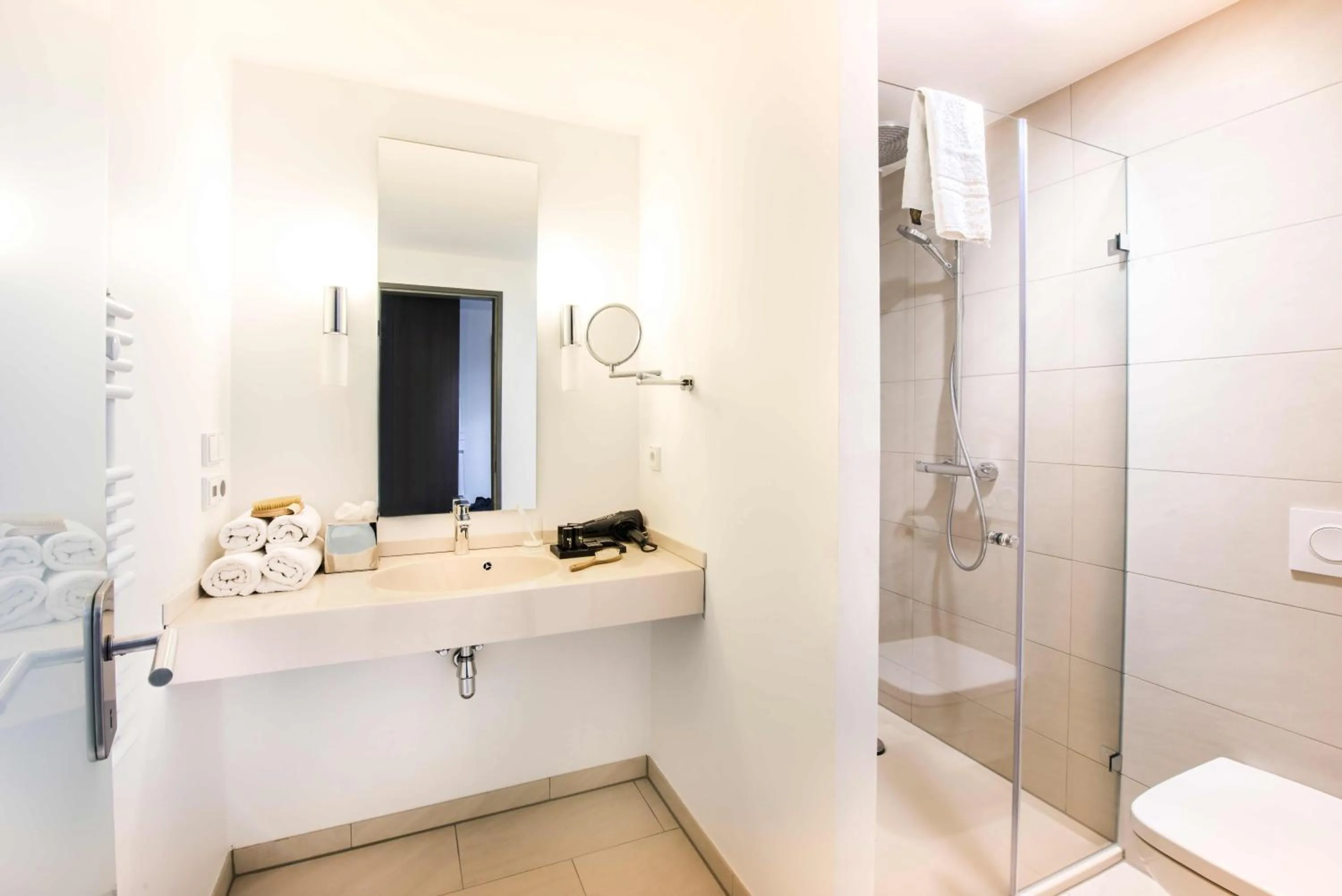 Restaurant/places to eat in Hotel Novum