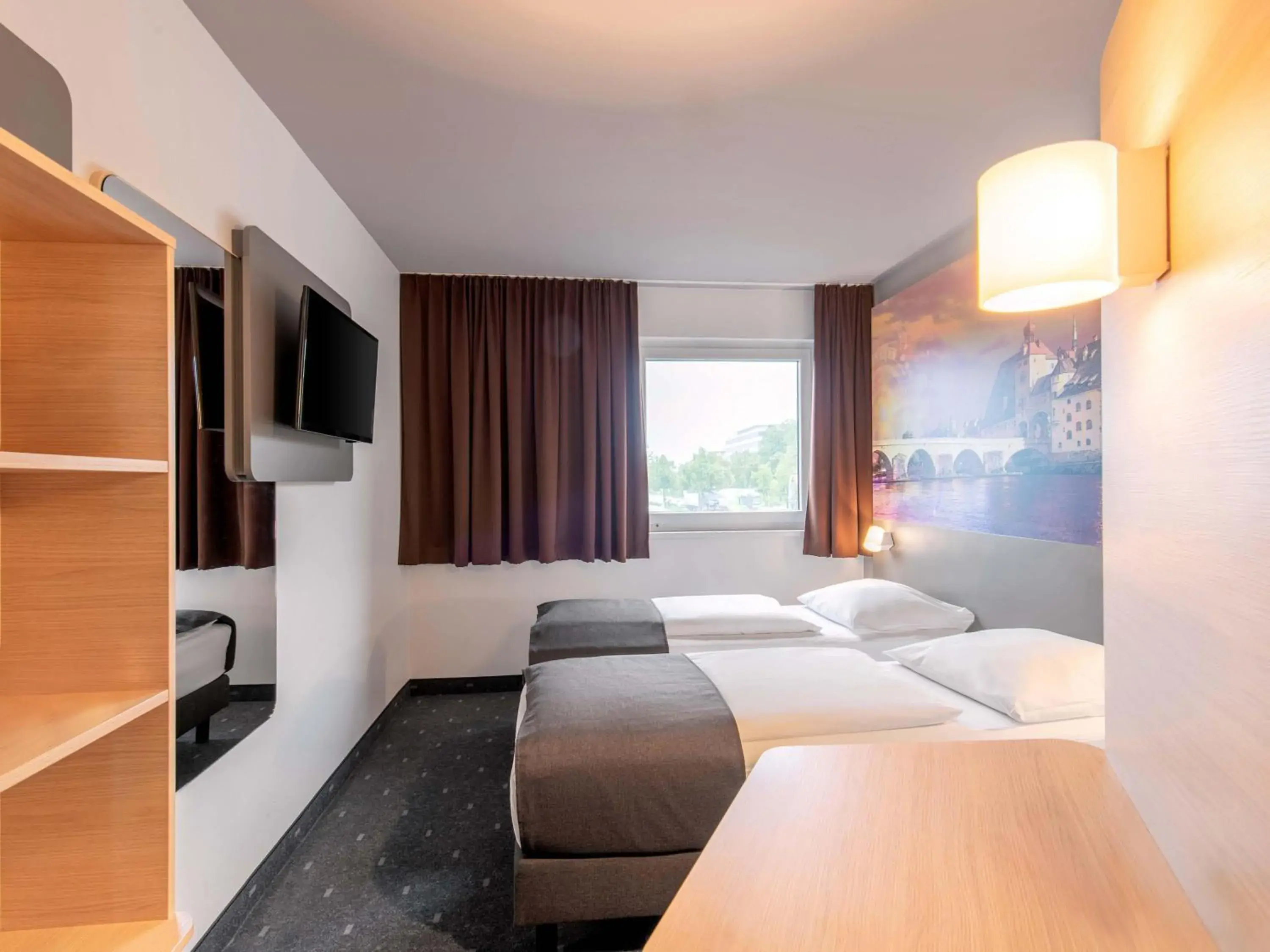 Twin Room in B&B Hotel Regensburg-City Twin Room in B&B Hotel Regensburg-City