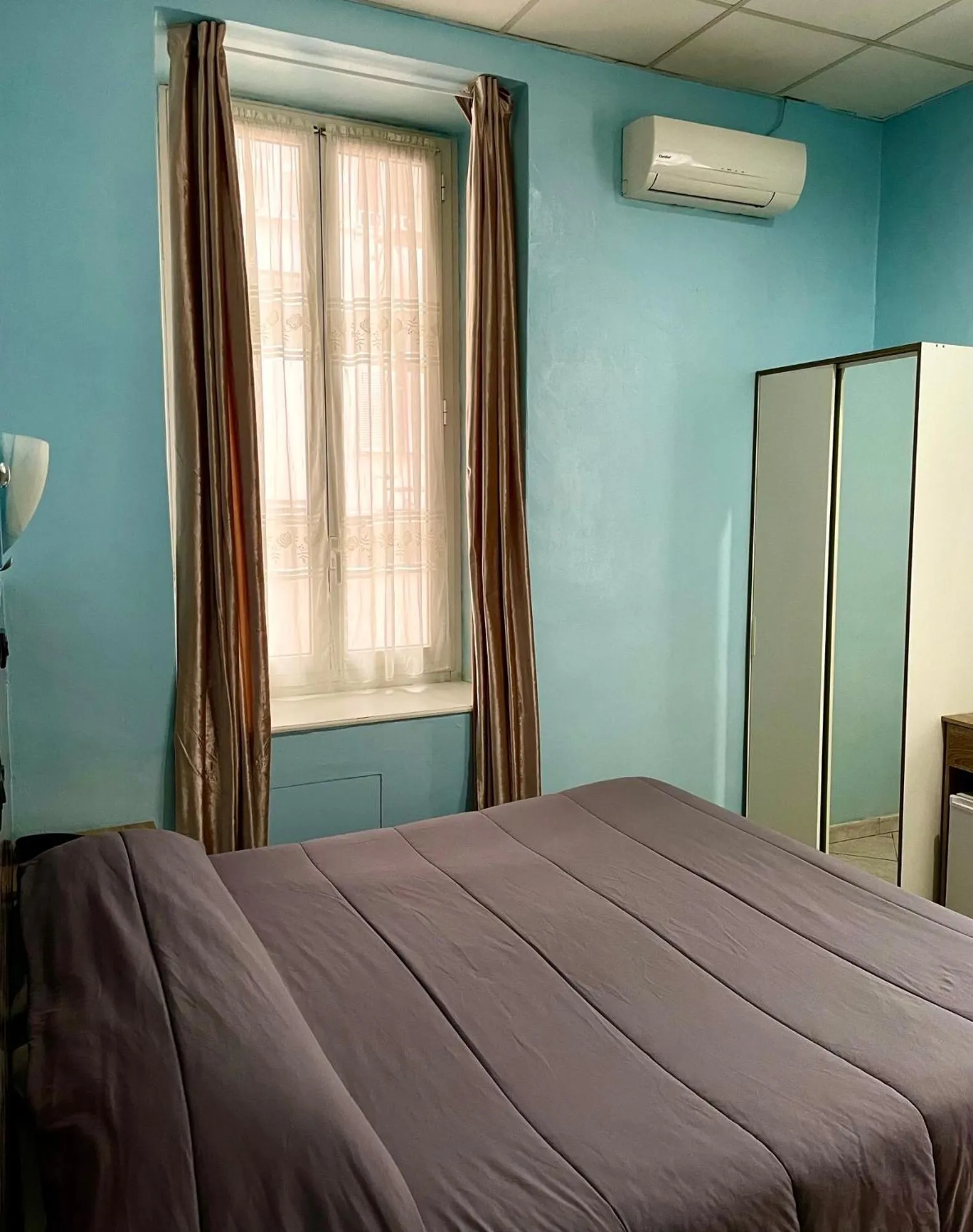 Bedroom, Bed in Hotel Esperia