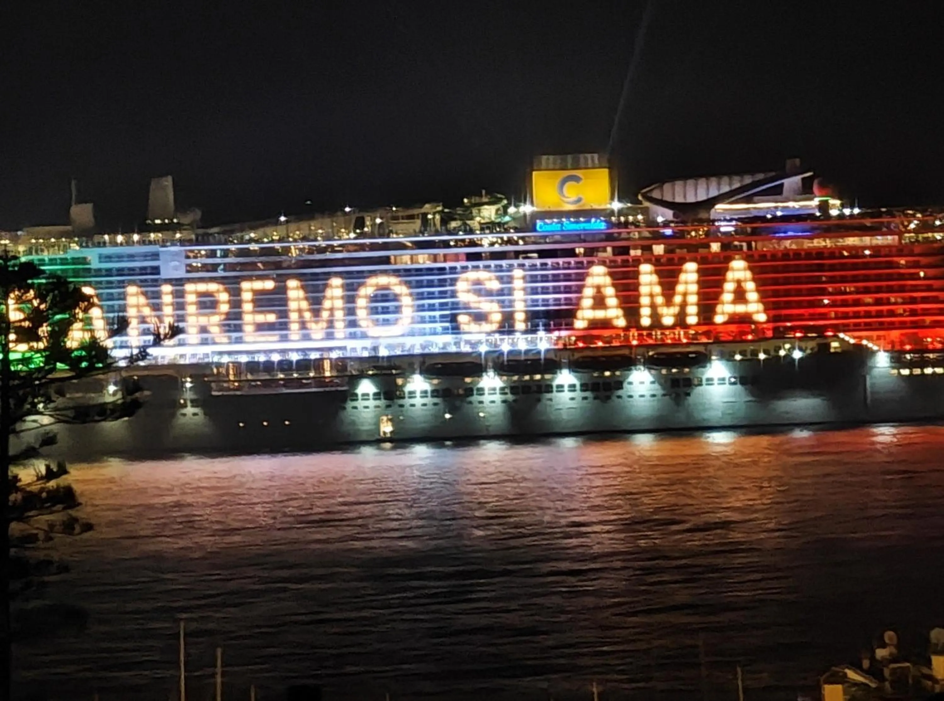 Night in Hotel Esperia