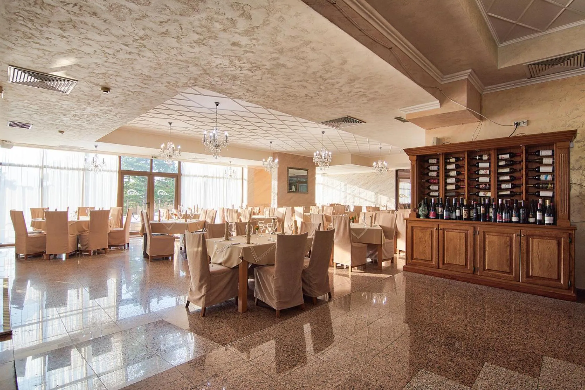 Restaurant/places to eat in Park Hotel Arbanassi