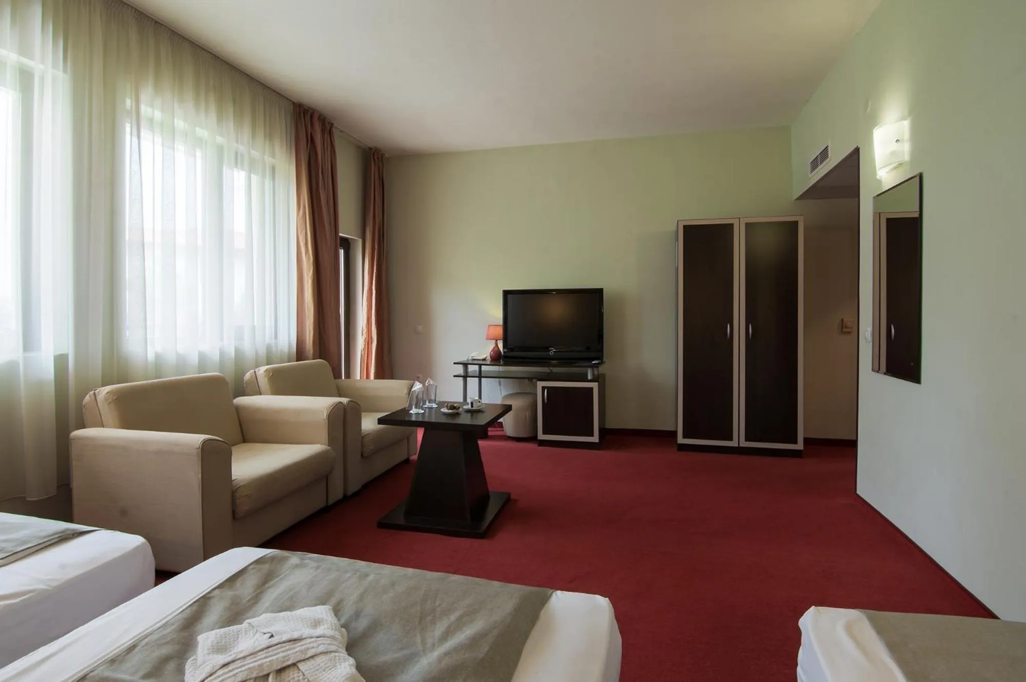 Photo of the whole room, Bed in Park Hotel Arbanassi