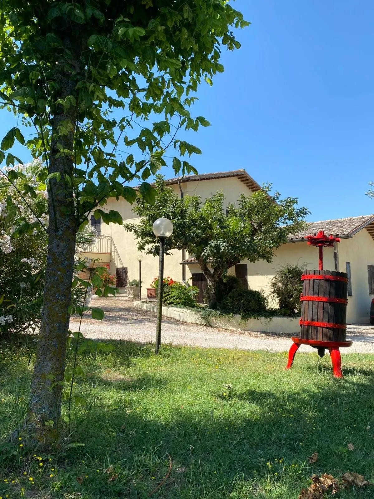 Property building in Cardinal Girolamo