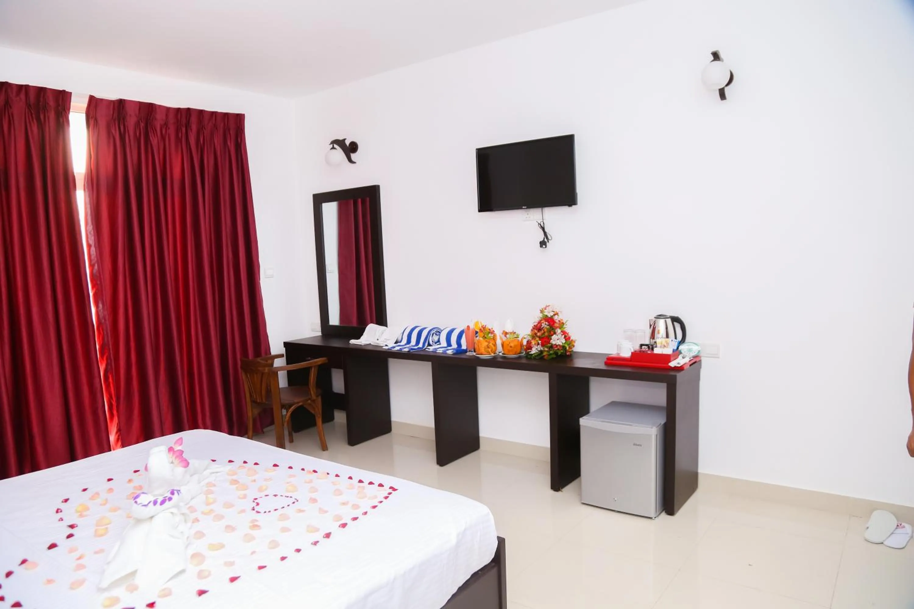 Bed in Crystal Resort Dickwella