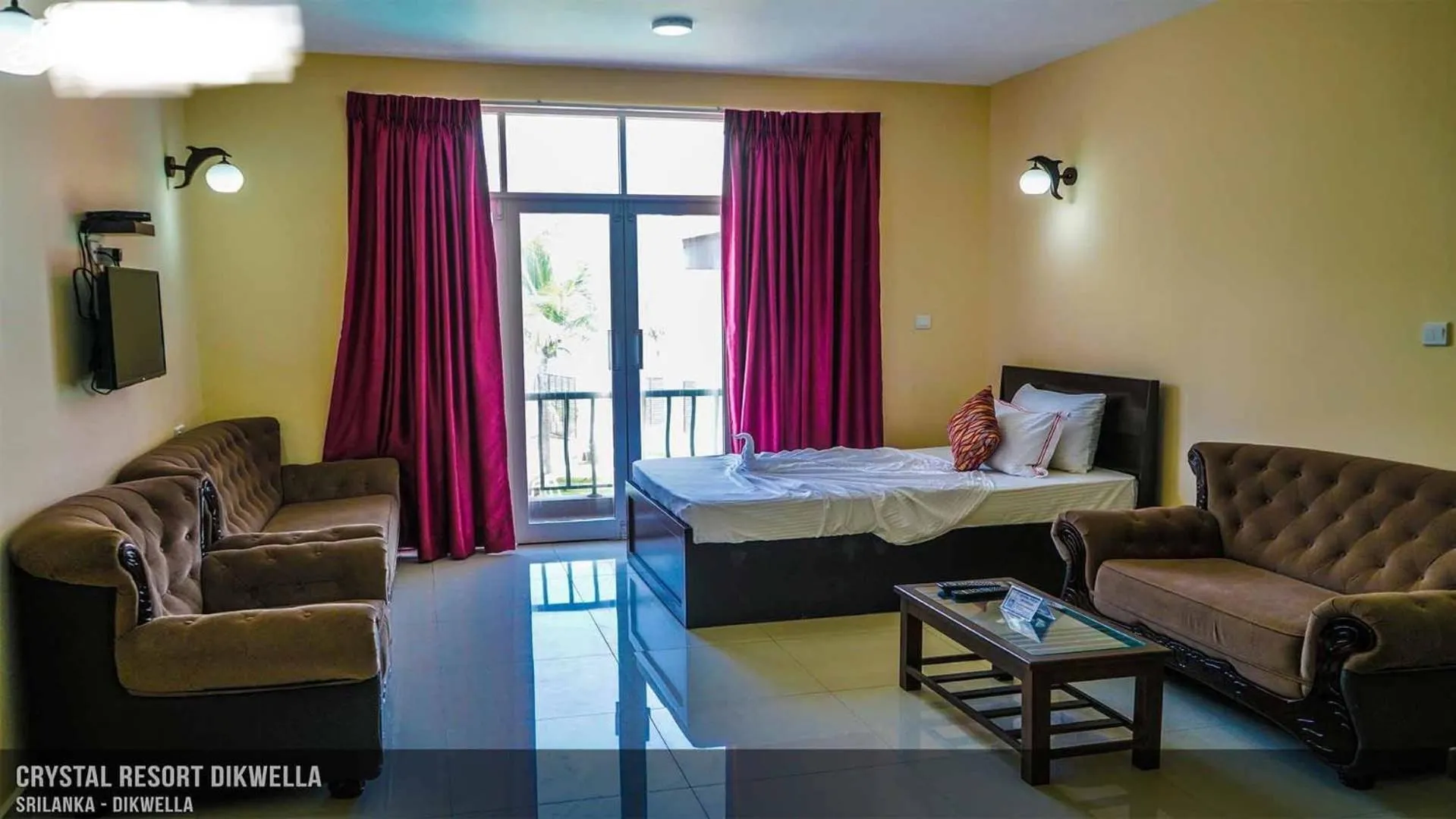 Bed in Crystal Resort Dickwella