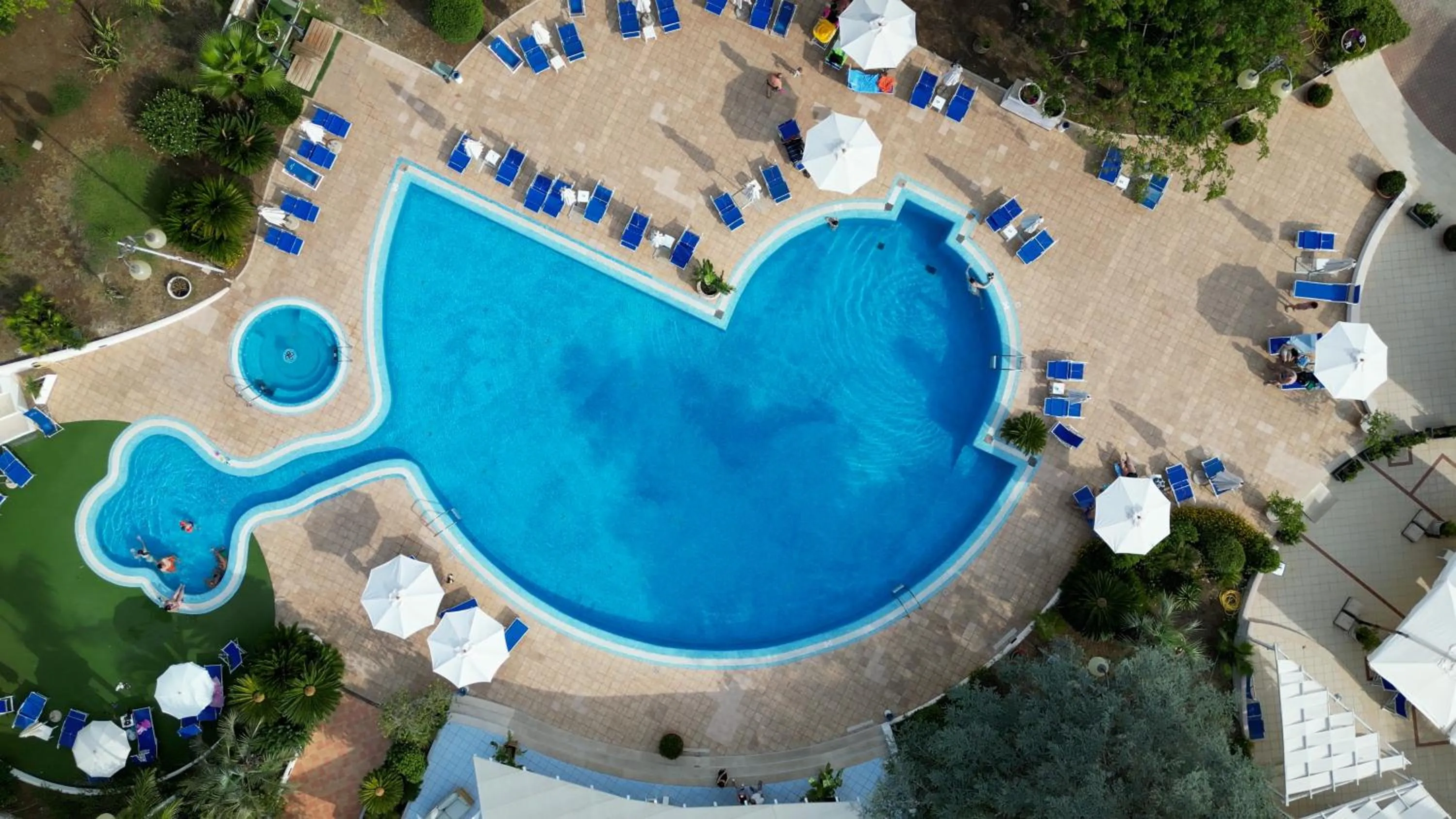 Pool view in Hotel Santa Lucia
