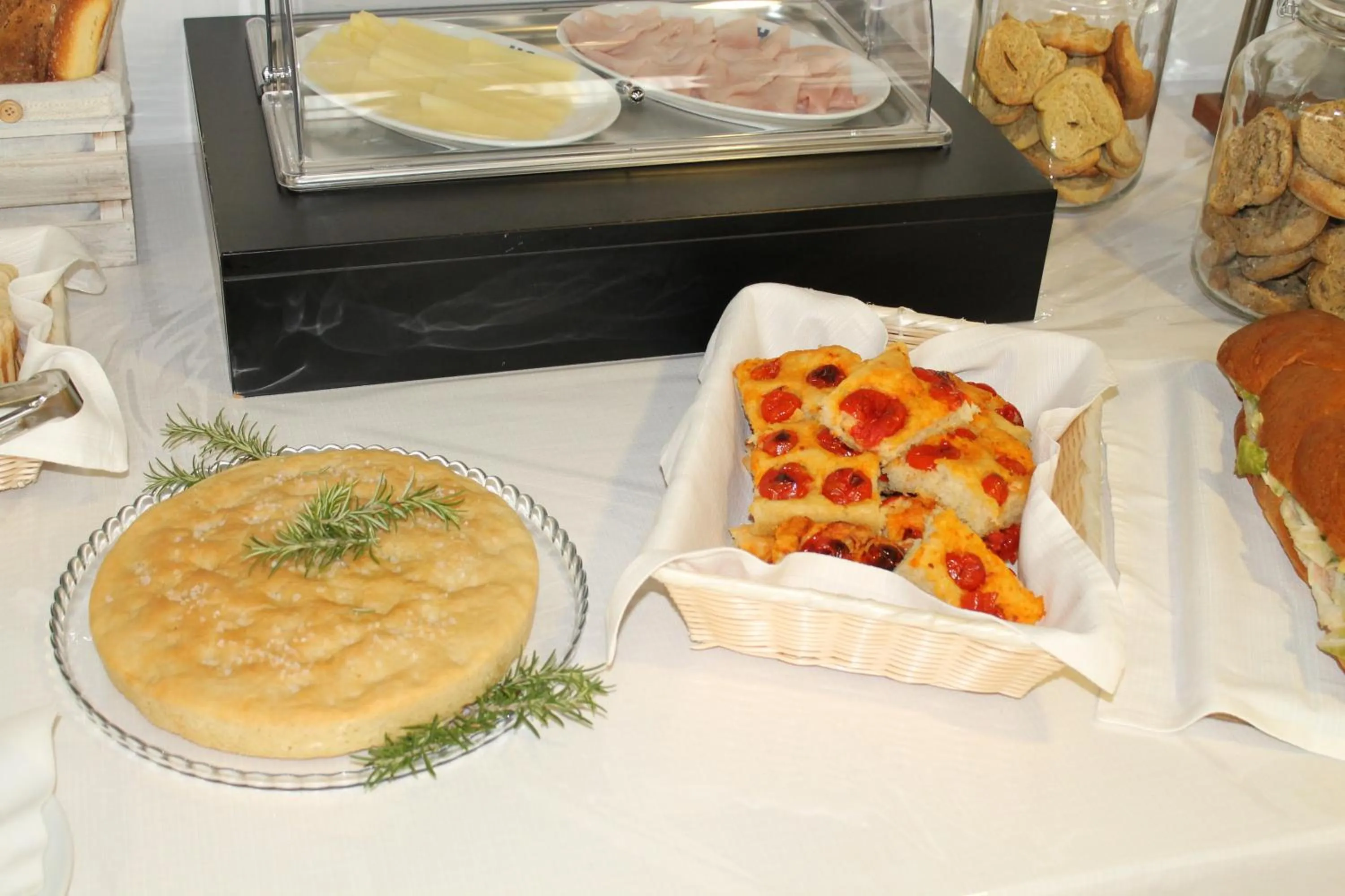 Breakfast in Hotel Santa Lucia