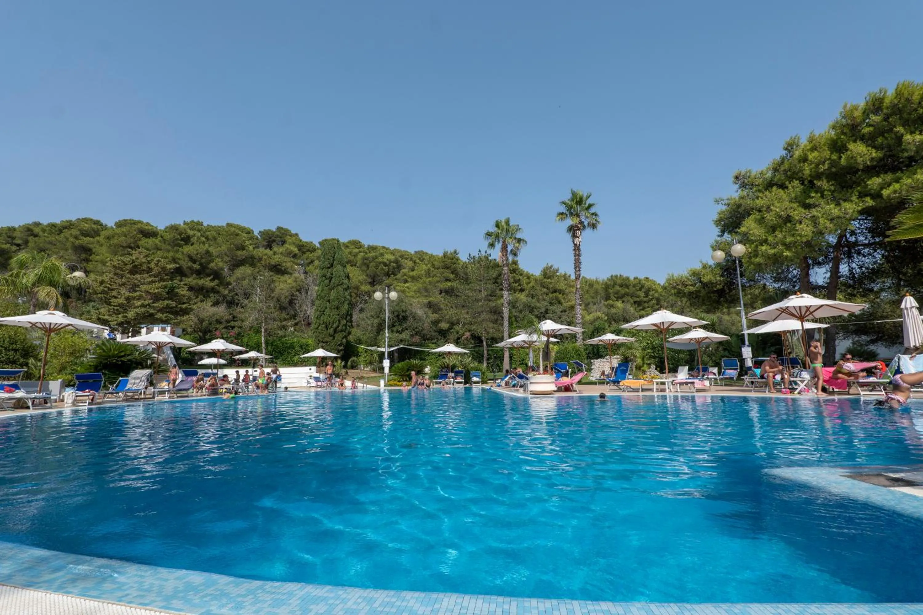 Swimming pool in Hotel Santa Lucia