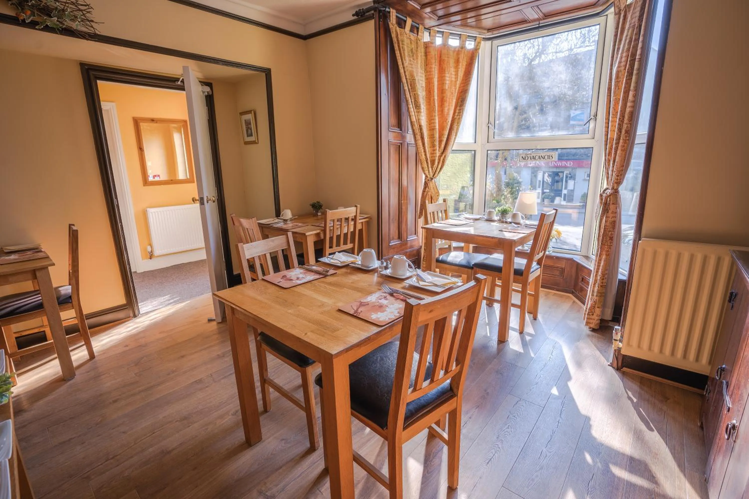 Restaurant/places to eat in The Cottage