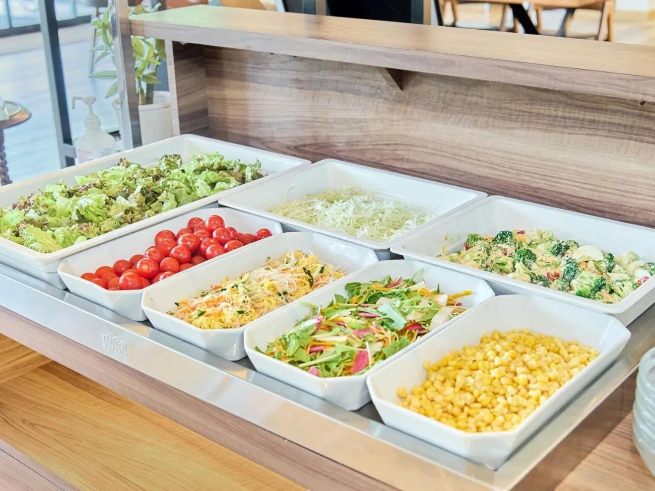 Restaurant/places to eat in Airport Hotel Kumamoto