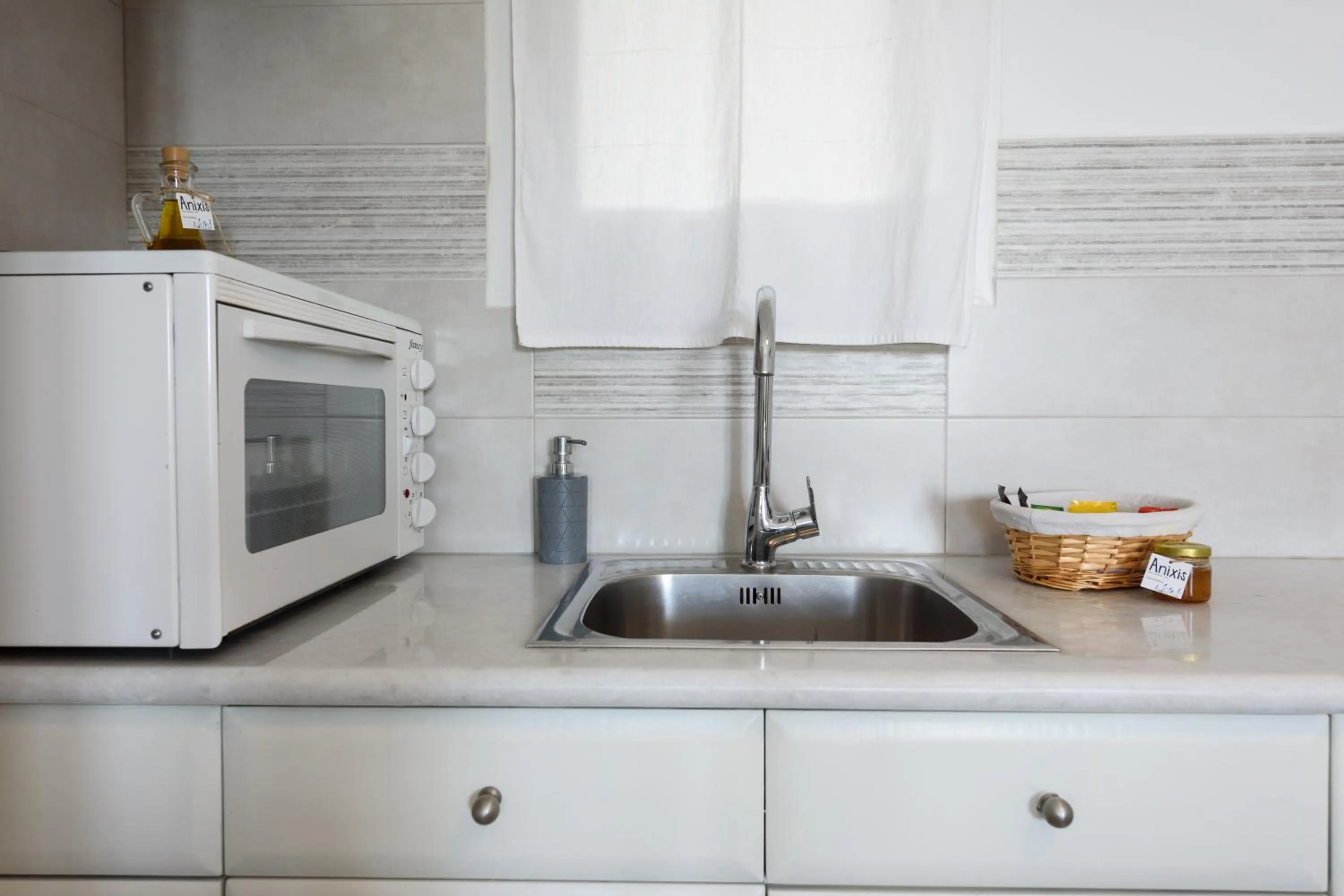 kitchen in Anixis Studios Aliki Paros