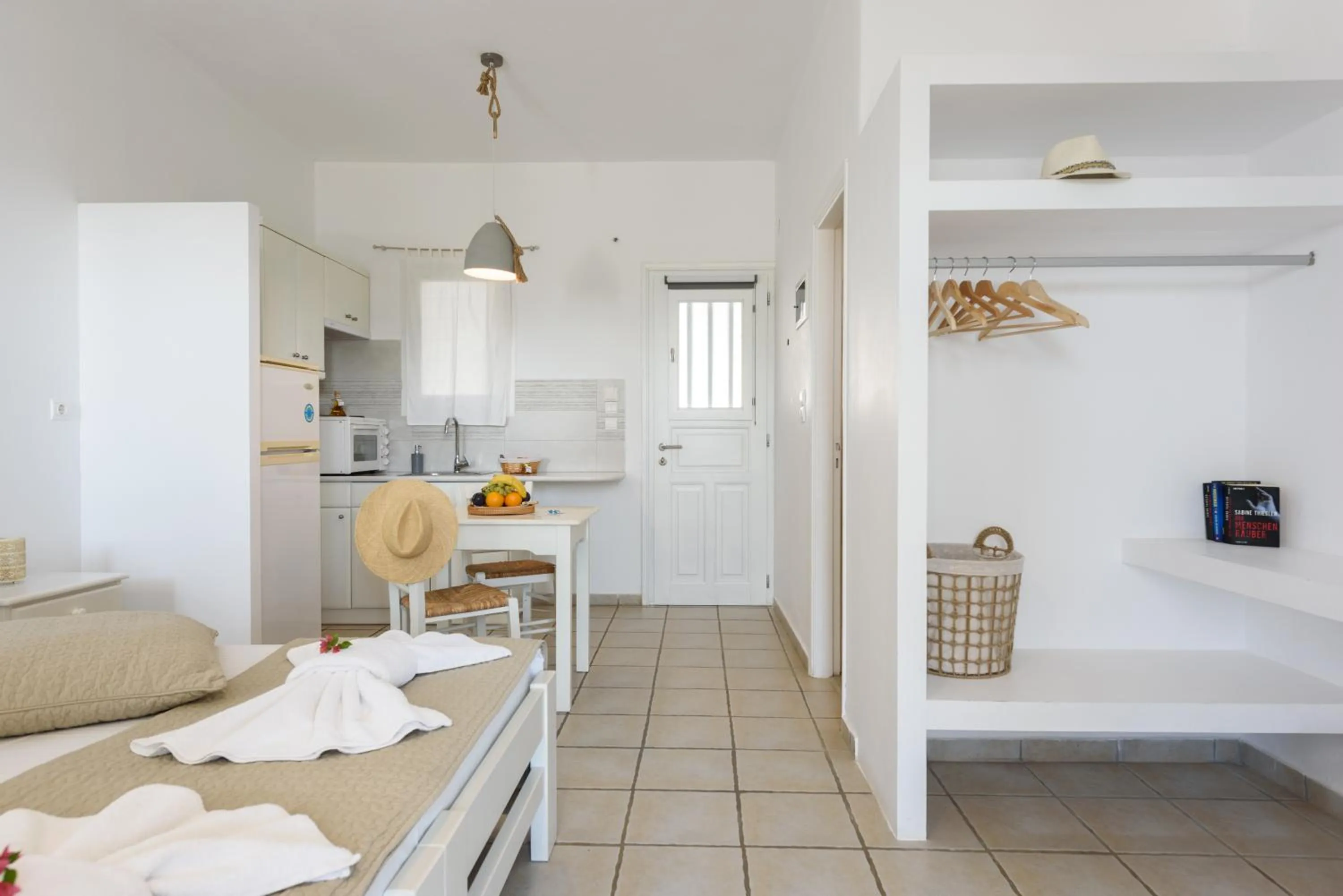 Kitchen or kitchenette in Anixis Studios Aliki Paros