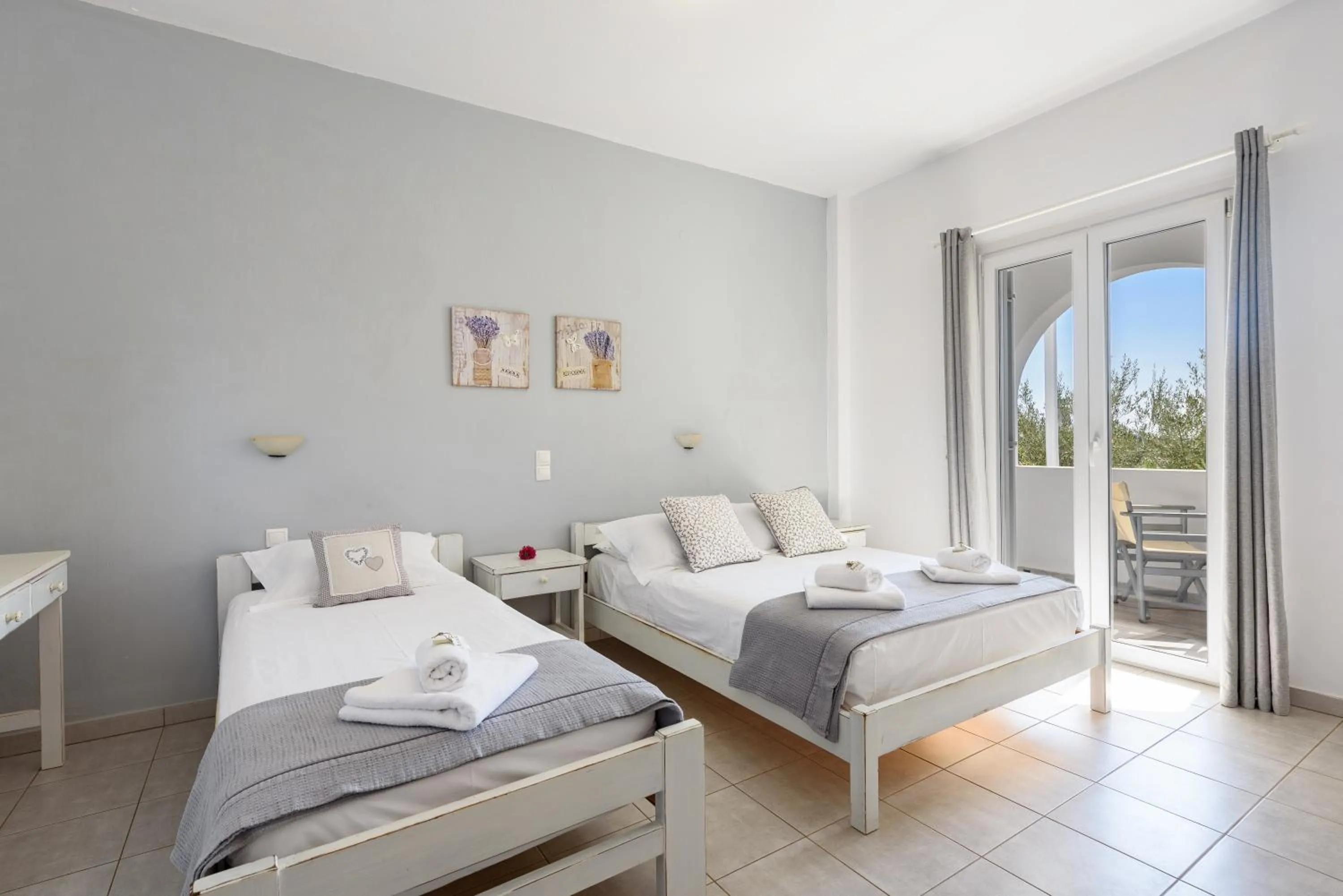 Bed in Anixis Studios Aliki Paros