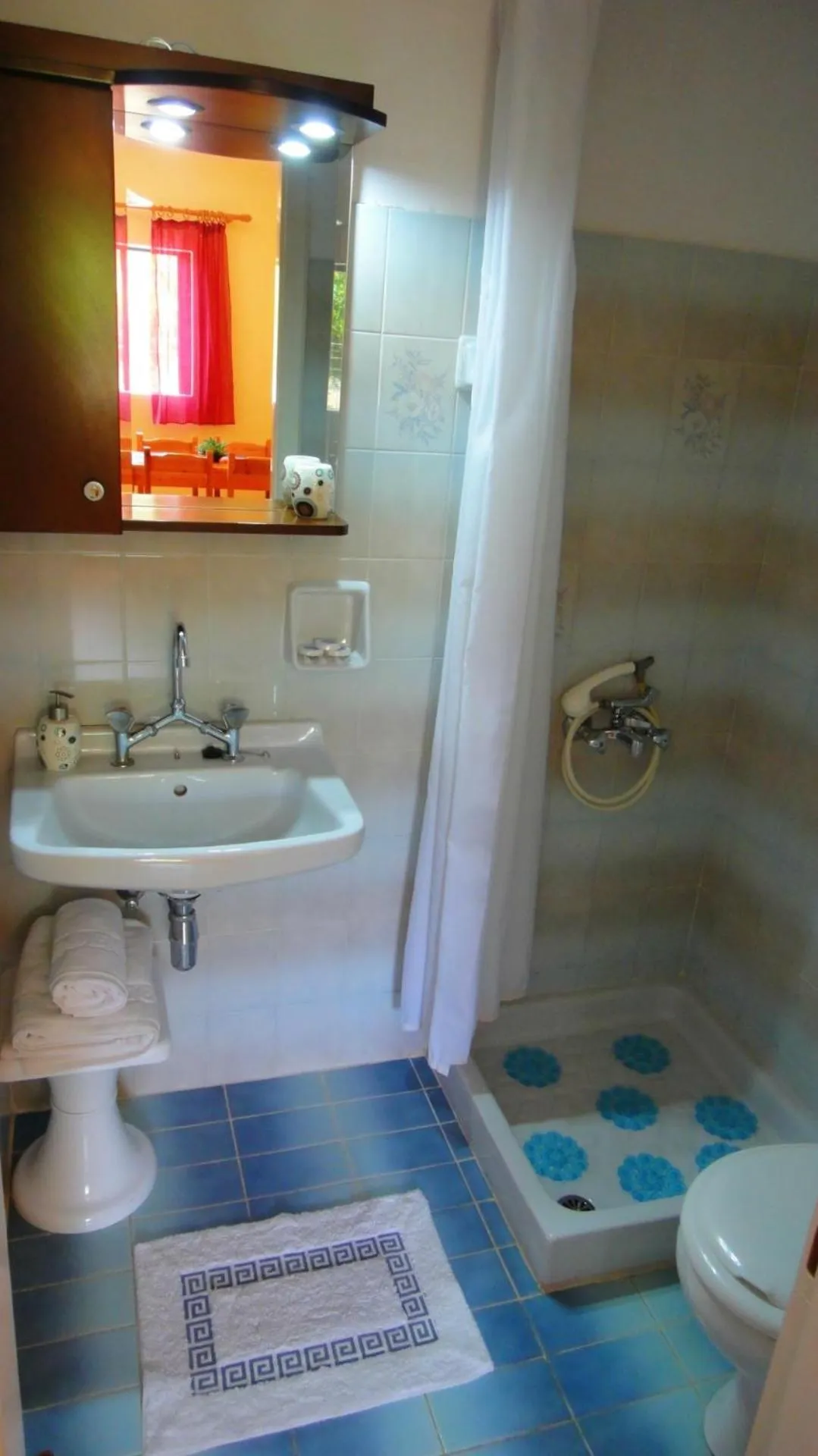 Bathroom in Apartments Corfu Sun Pool Side